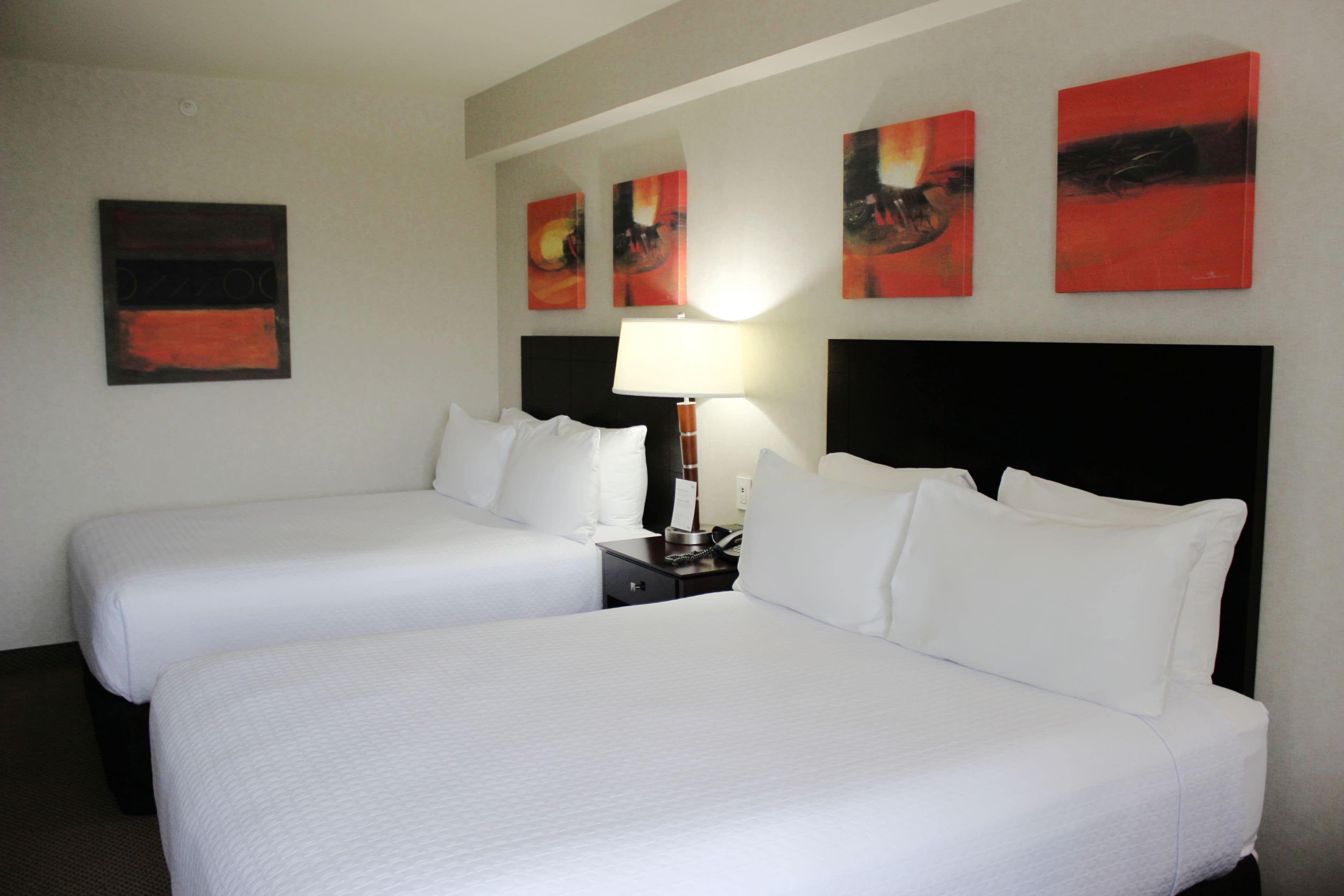 Crowne Plaza Leon - Image 4