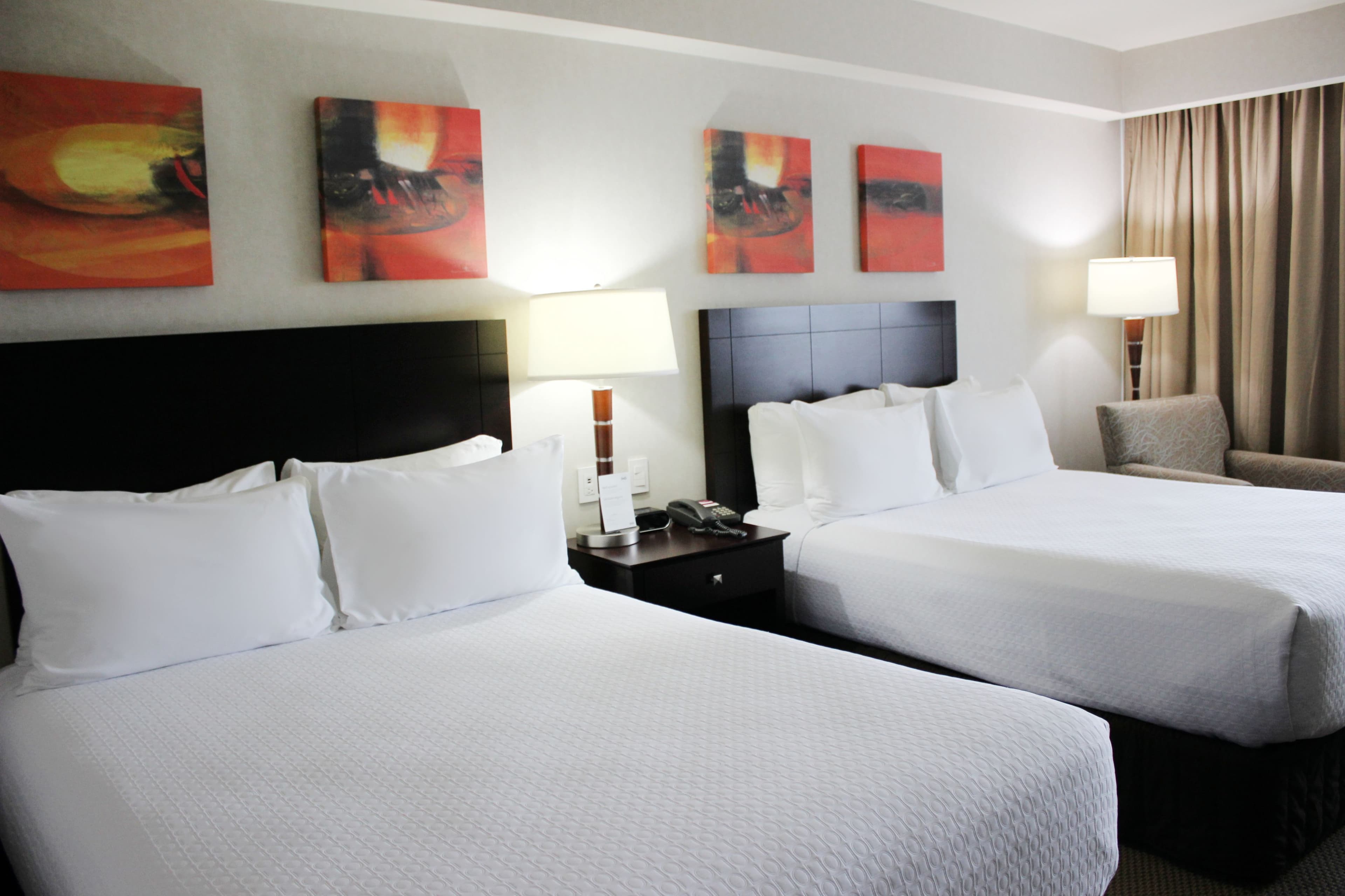 Crowne Plaza Leon — 10
