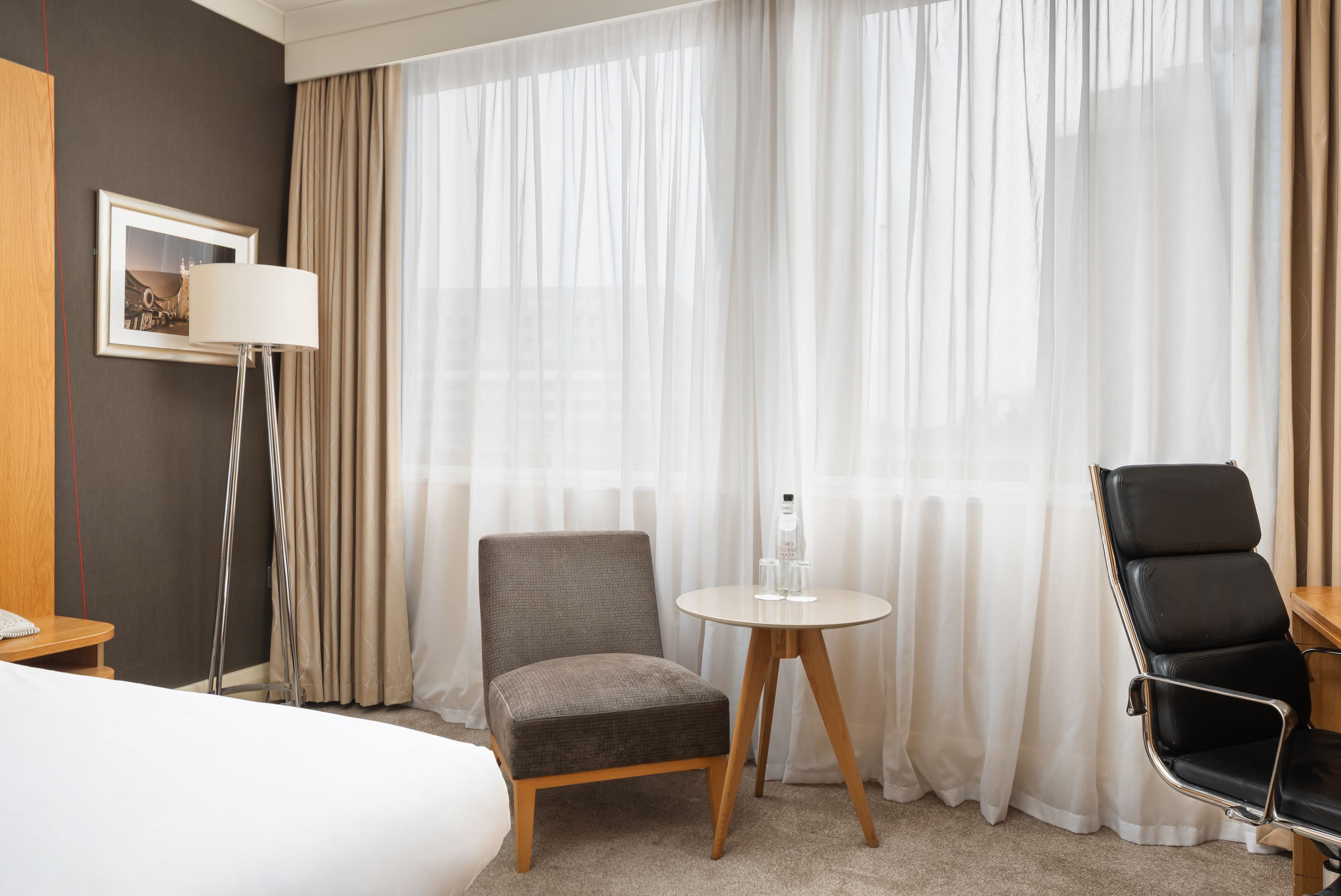 Crowne Plaza London - Ealing — 20