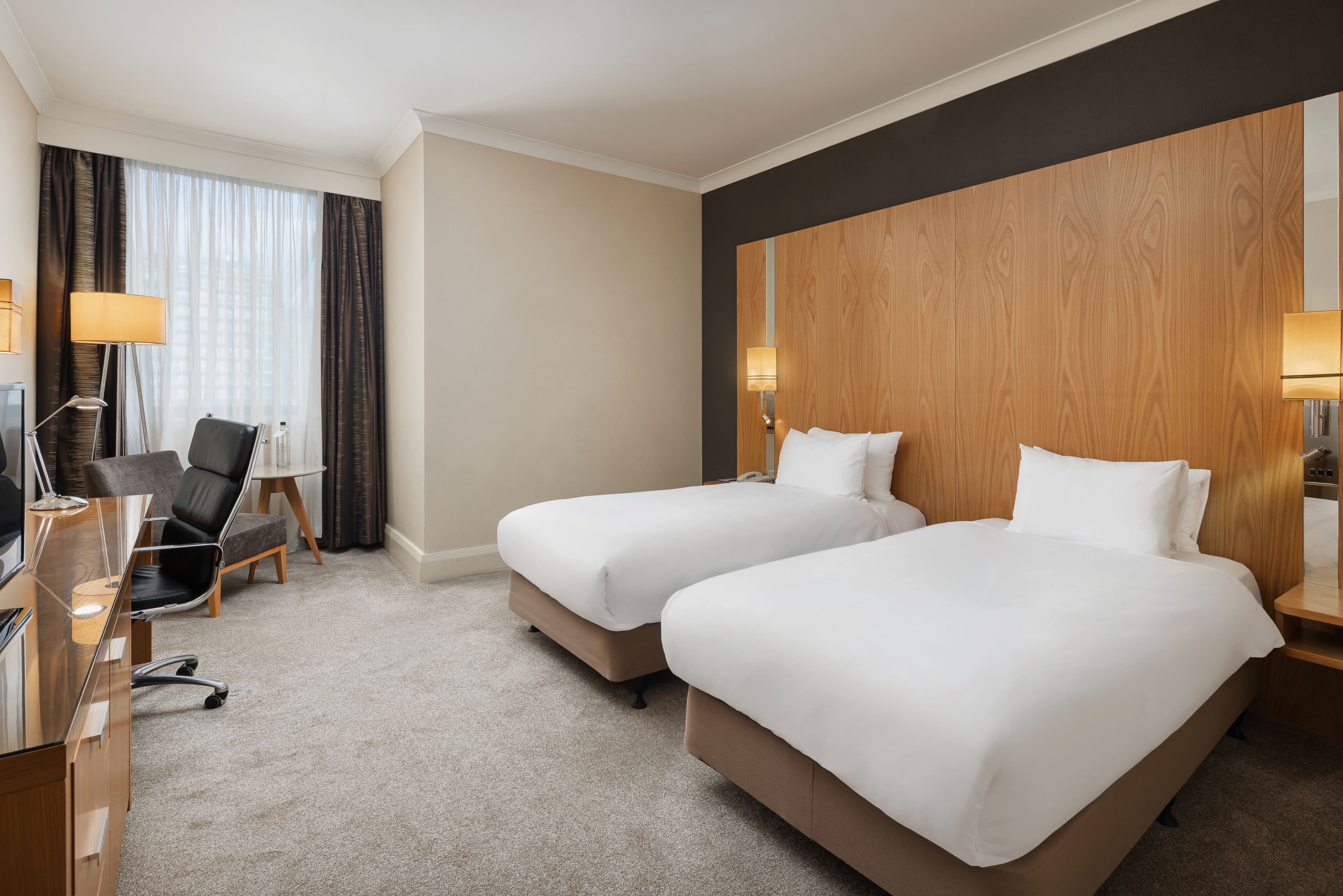 Crowne Plaza London - Ealing — 23