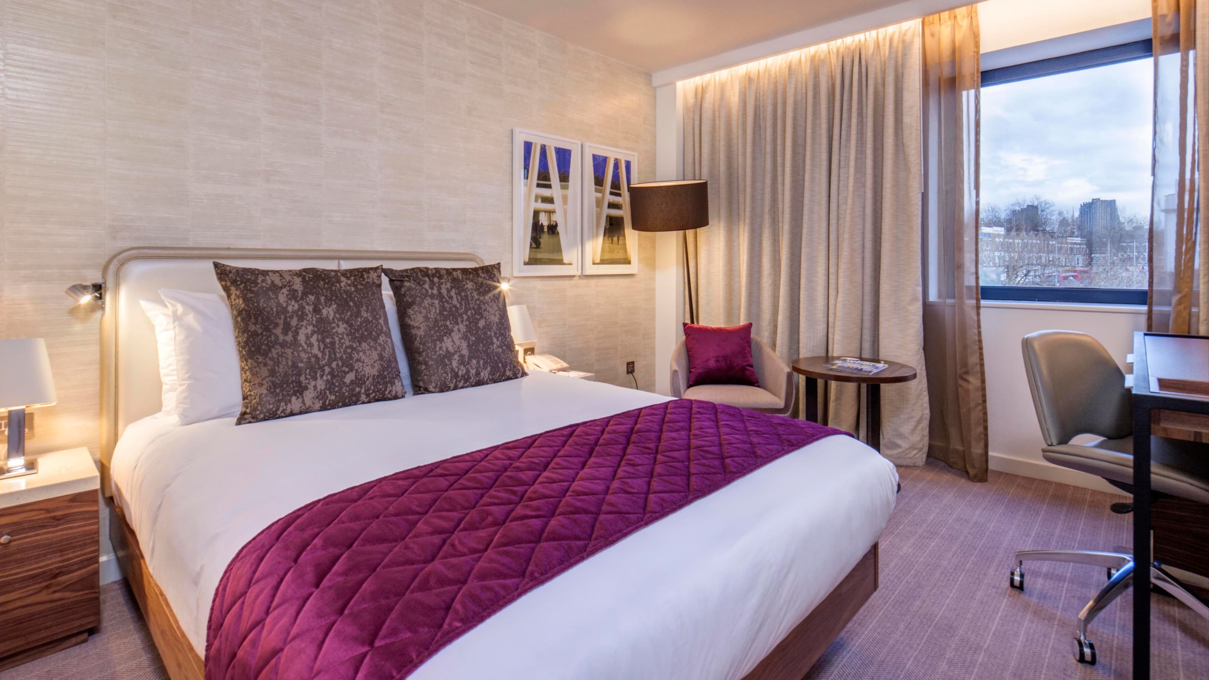 Crowne Plaza London - Kings Cross - Image 3