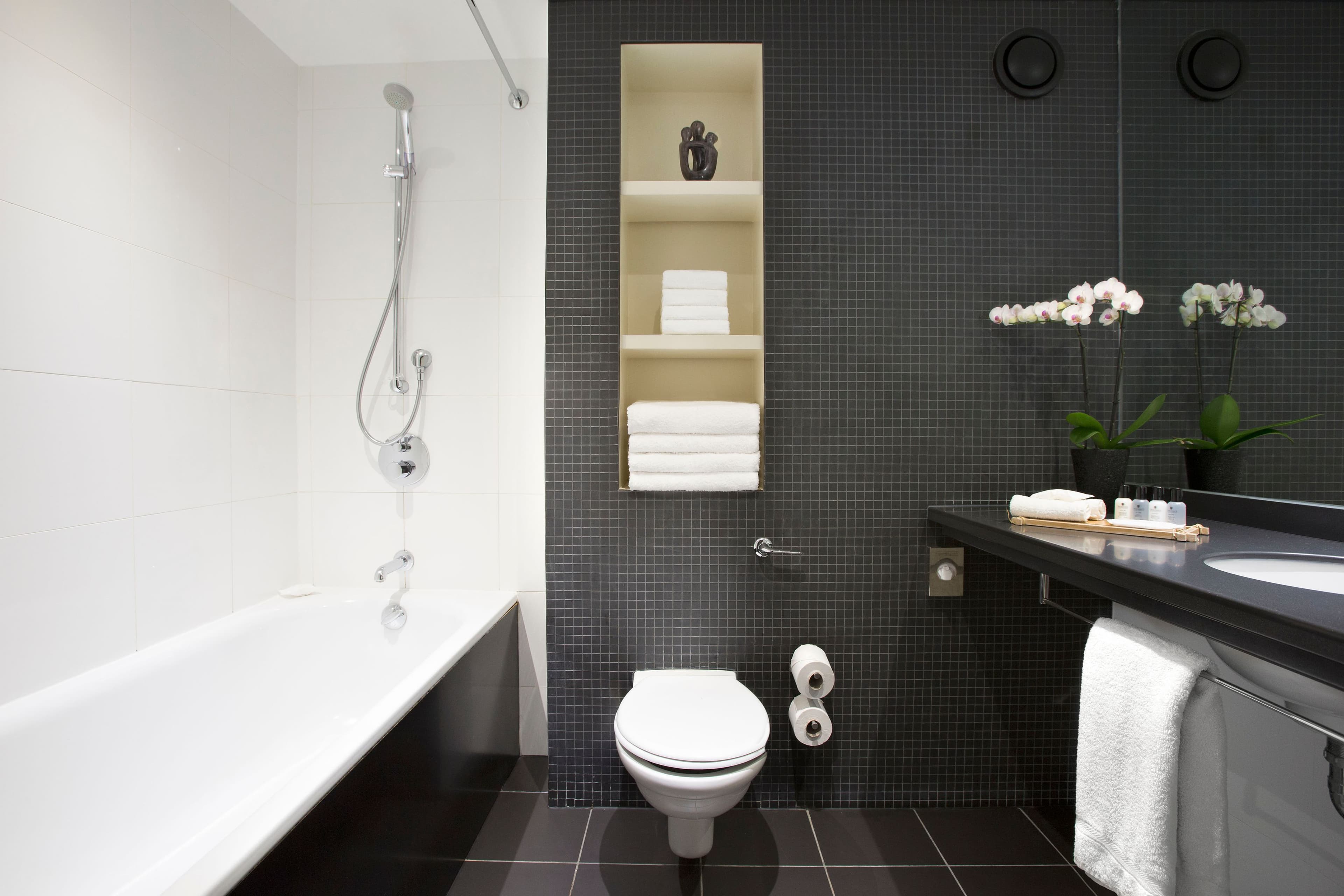 Crowne Plaza London Docklands - Image 5
