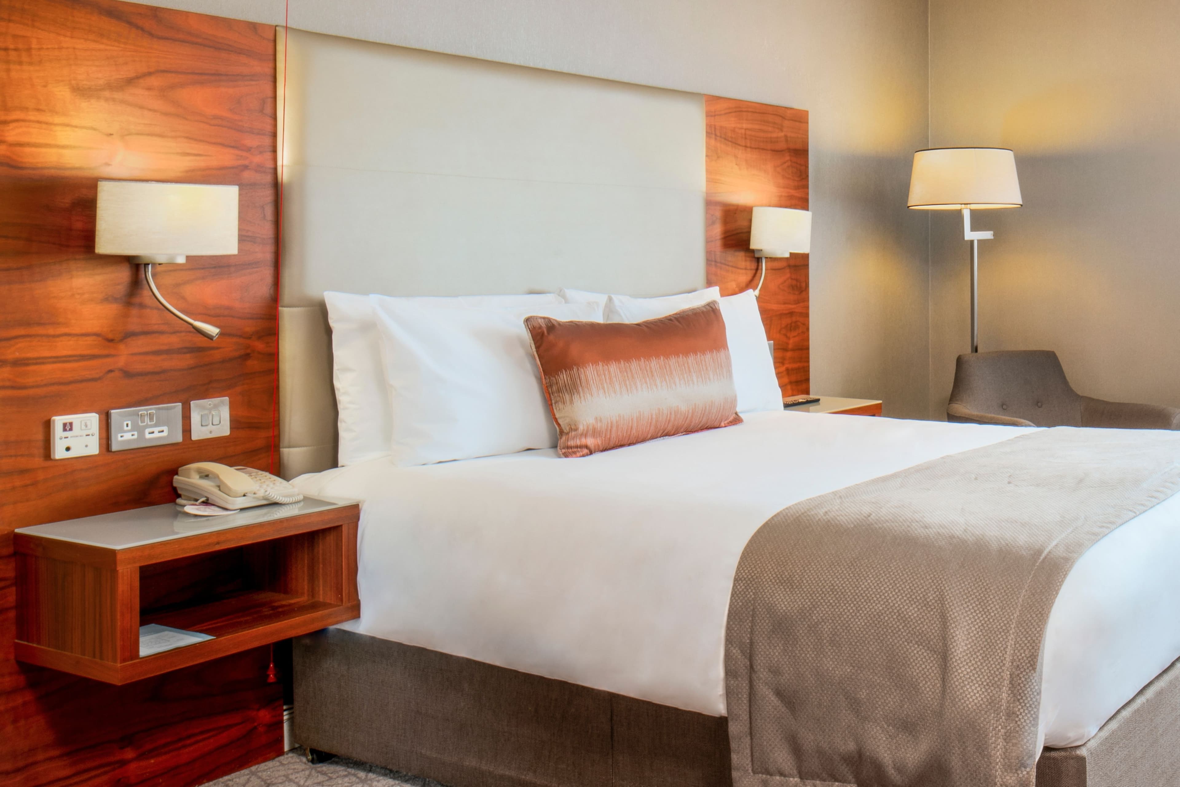 Standard Room - Image 7