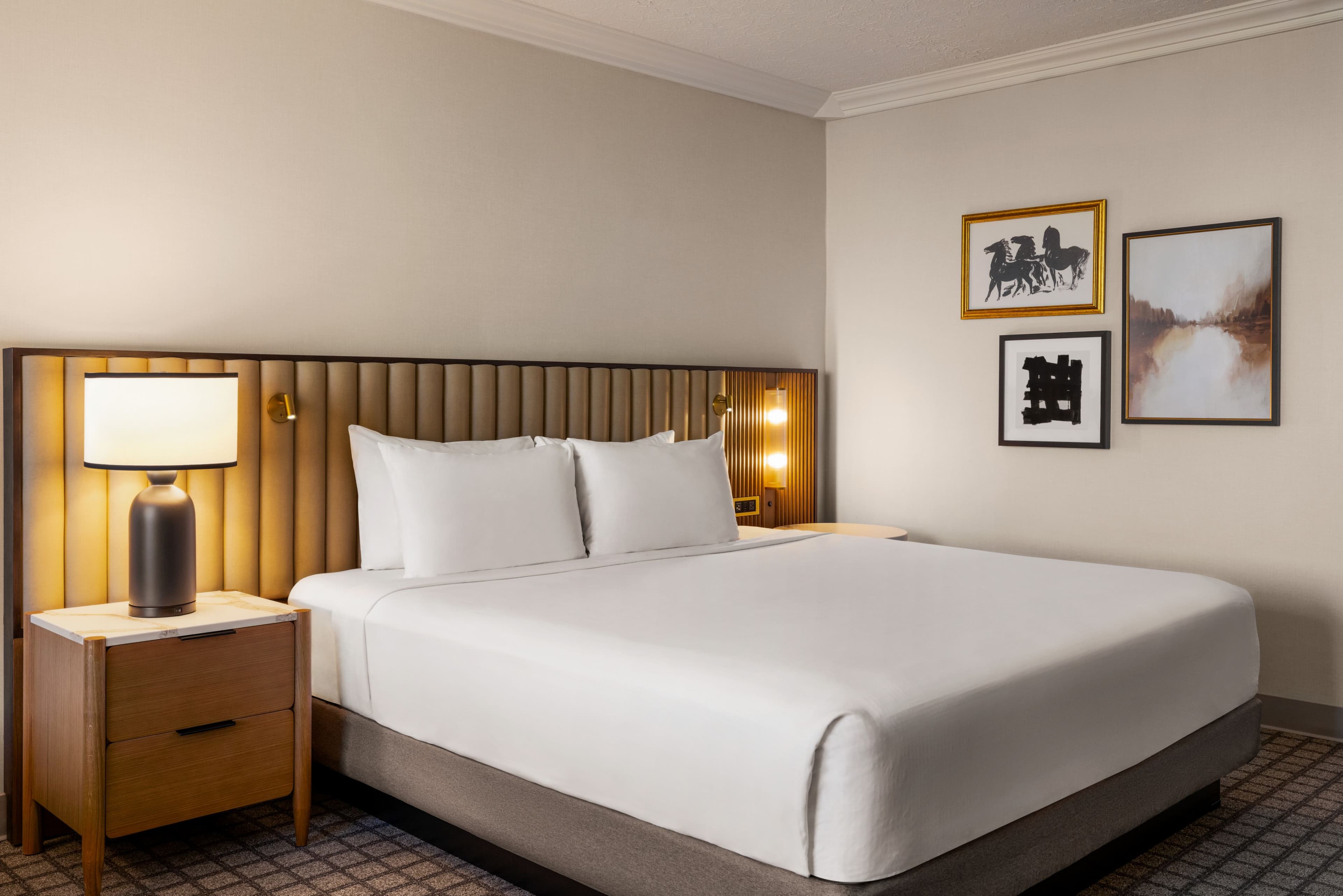 Crowne Plaza Louisville Airport Expo Ctr - Image 2