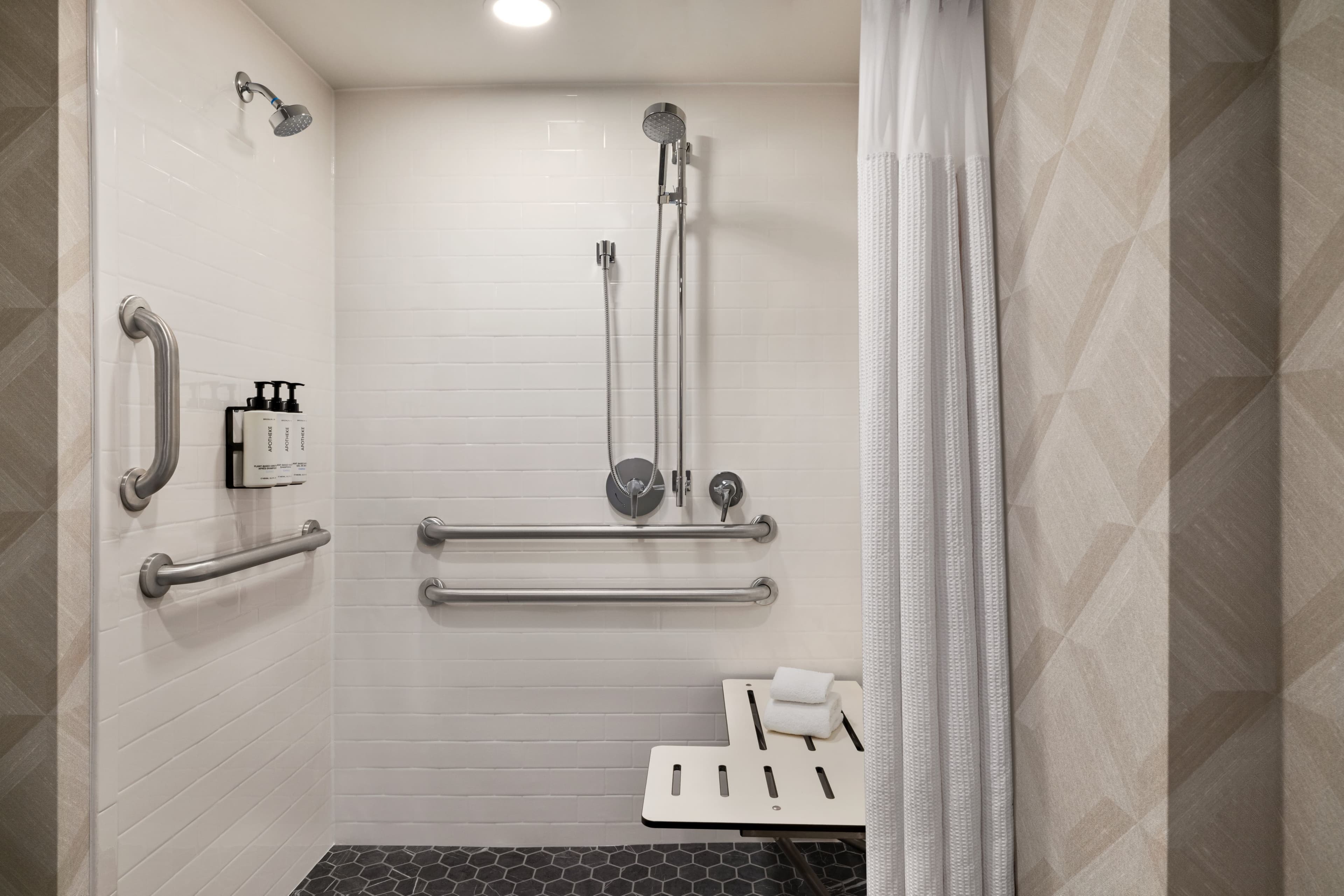 Crowne Plaza Louisville Airport Expo Ctr — 33