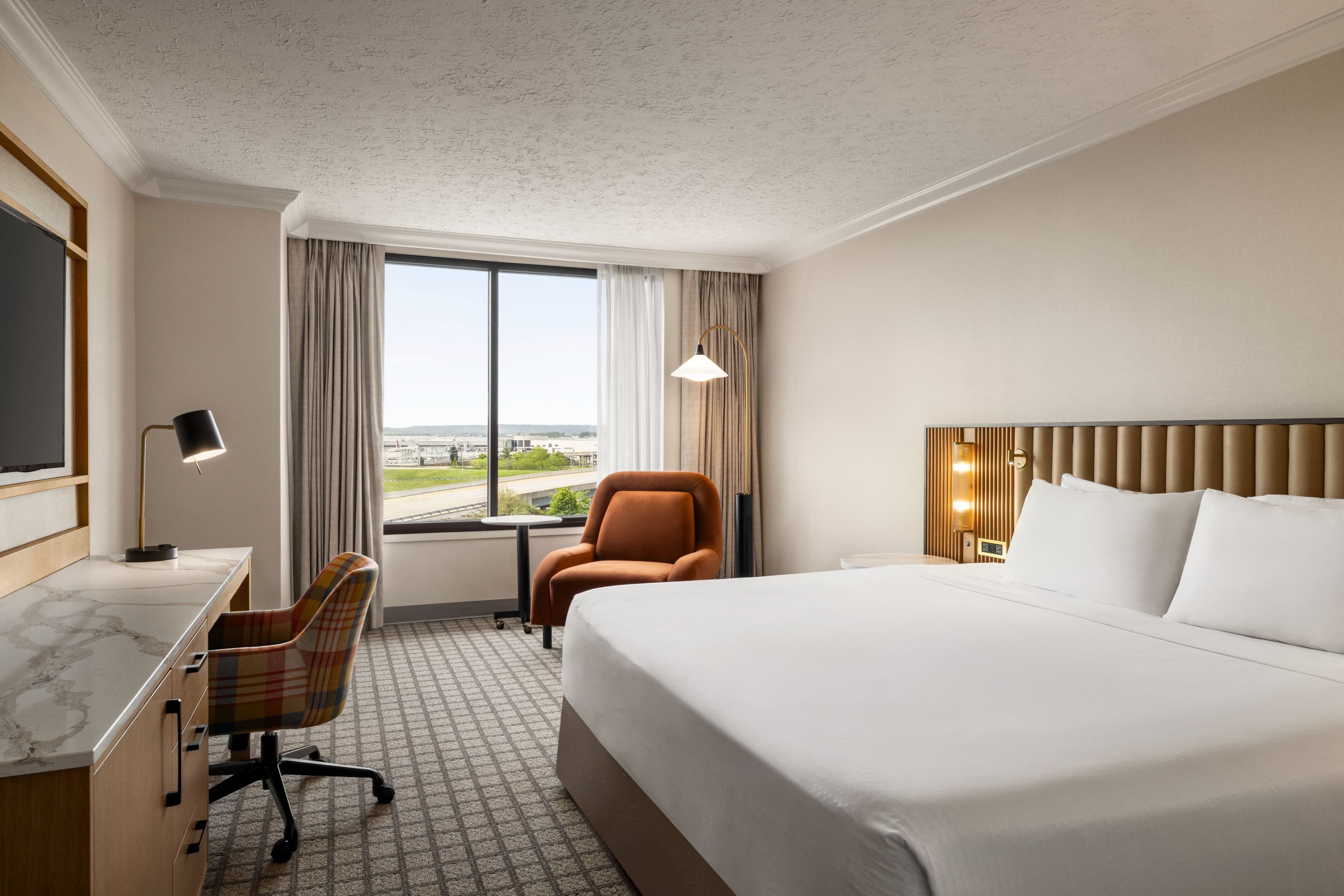 Crowne Plaza Louisville Airport Expo Ctr — 25