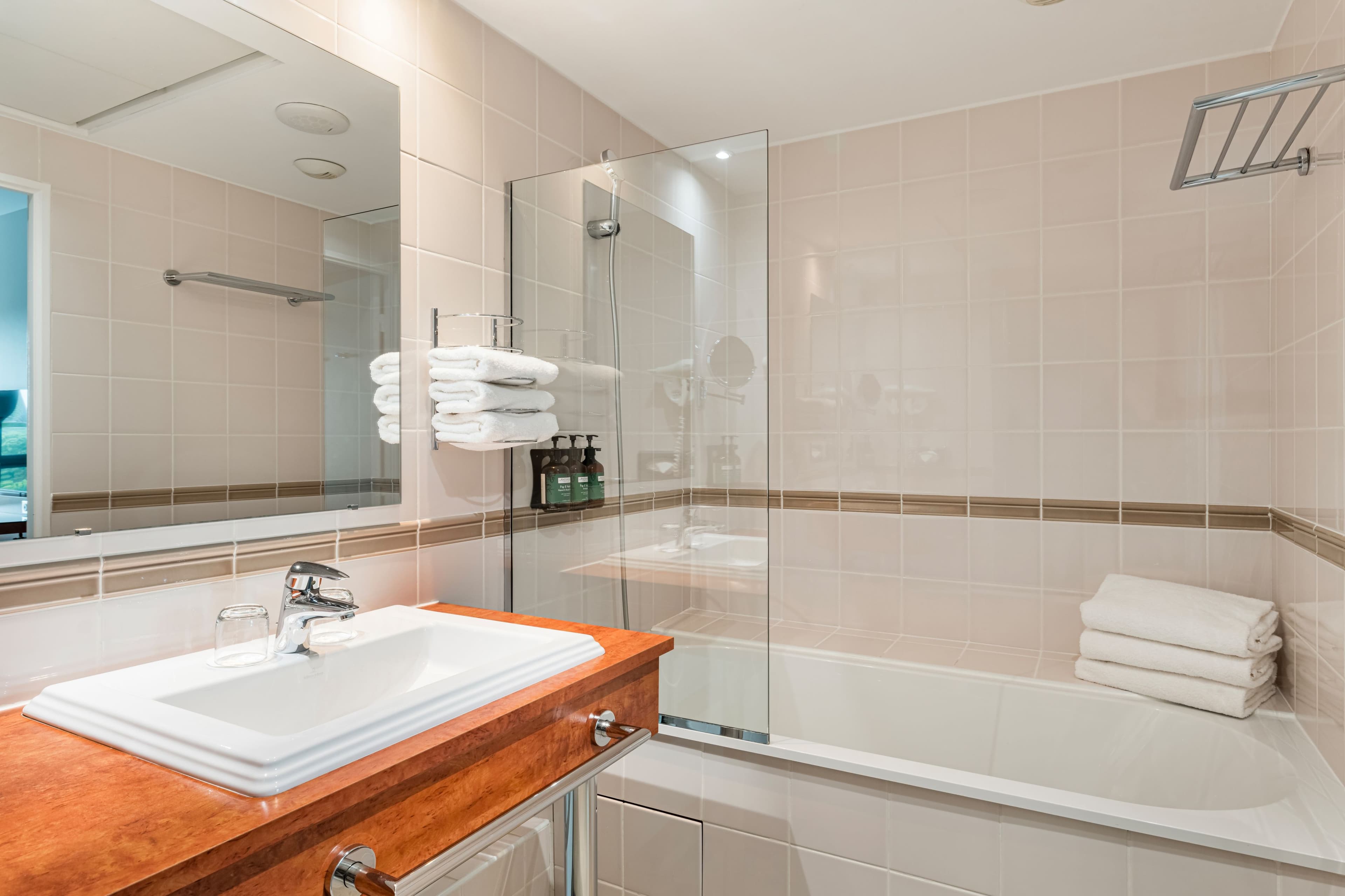 Standard Room - Image 6