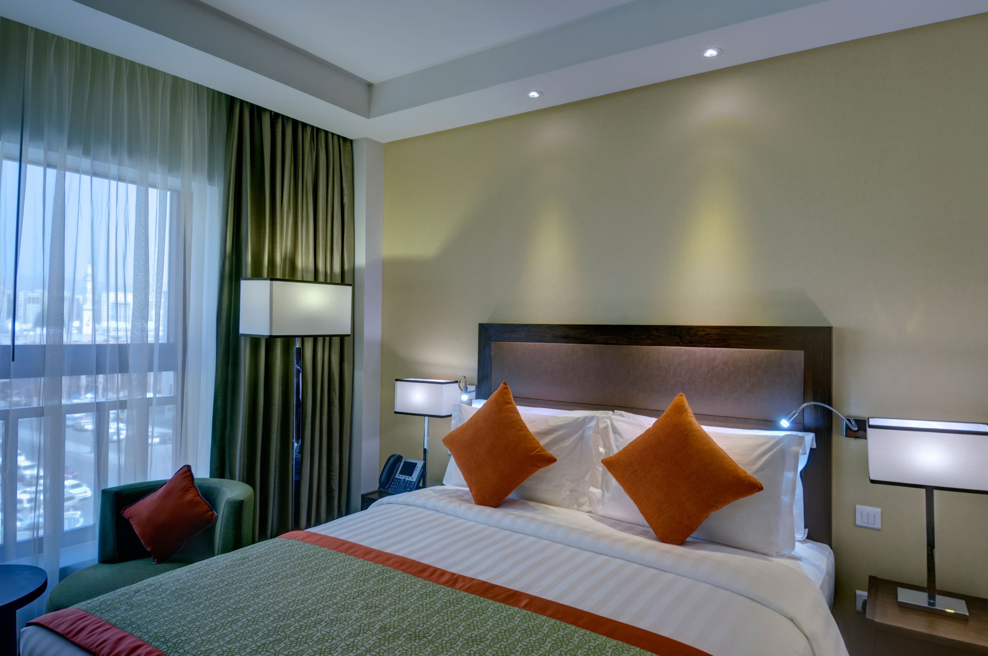 Crowne Plaza Madinah — 6