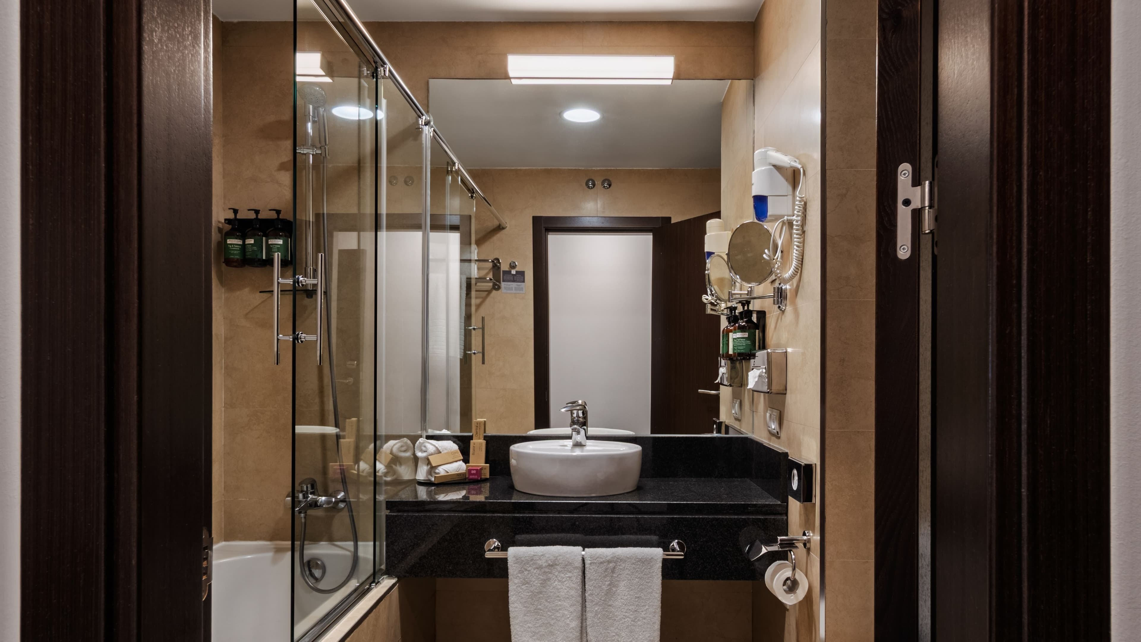 Standard Room - Image 14