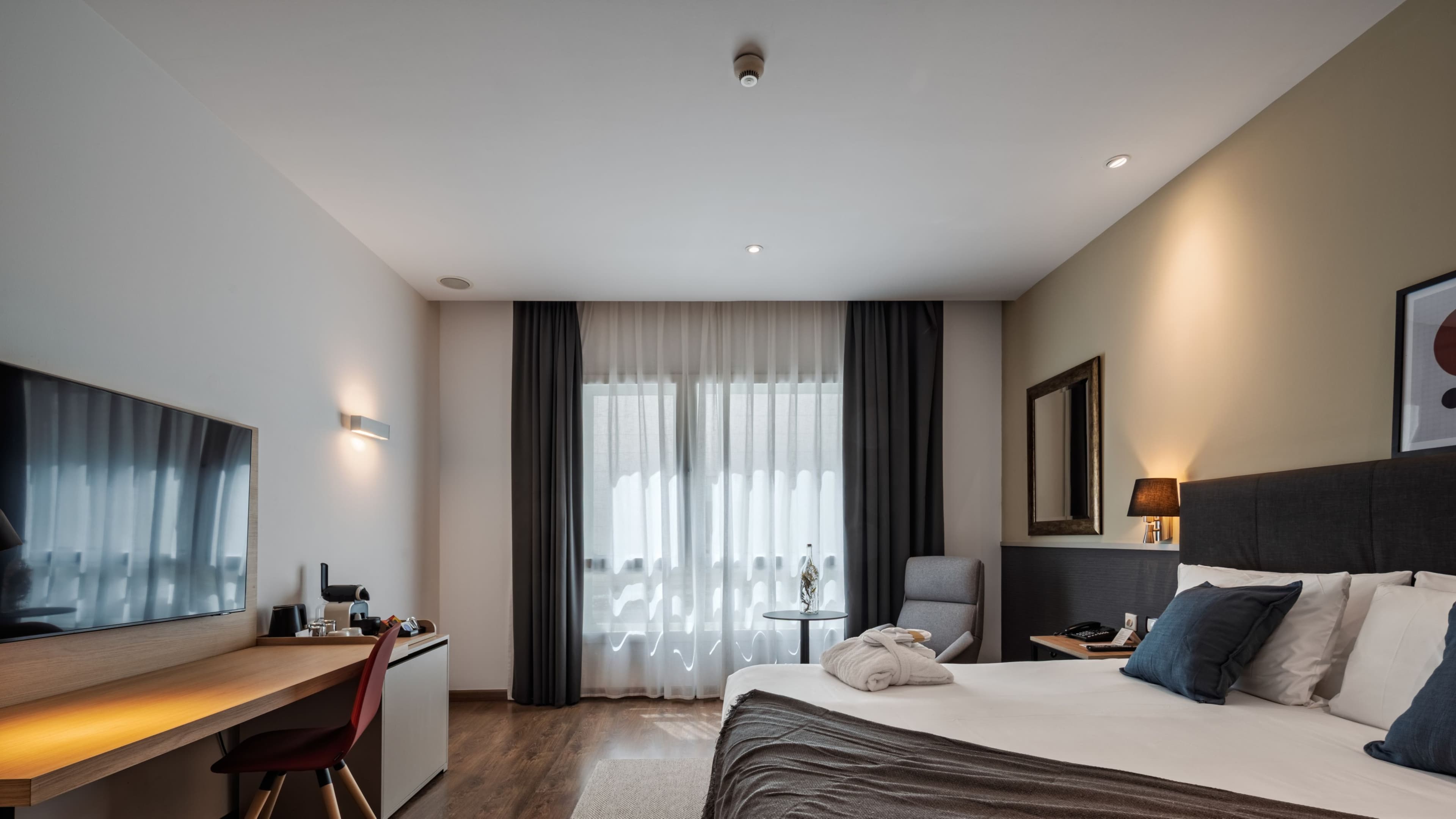 Crowne Plaza Madrid Airport — 20
