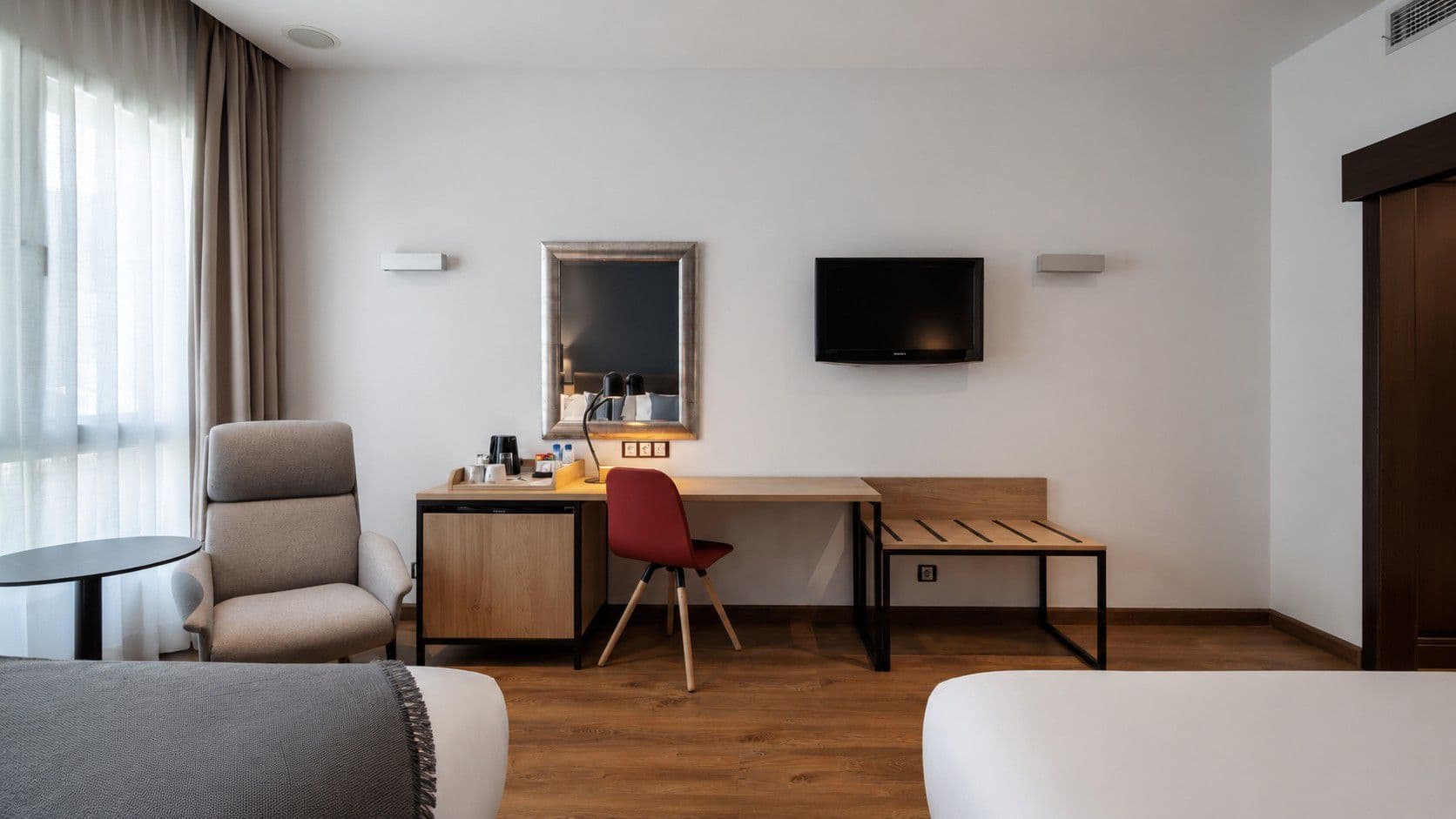 Crowne Plaza Madrid Airport — 9