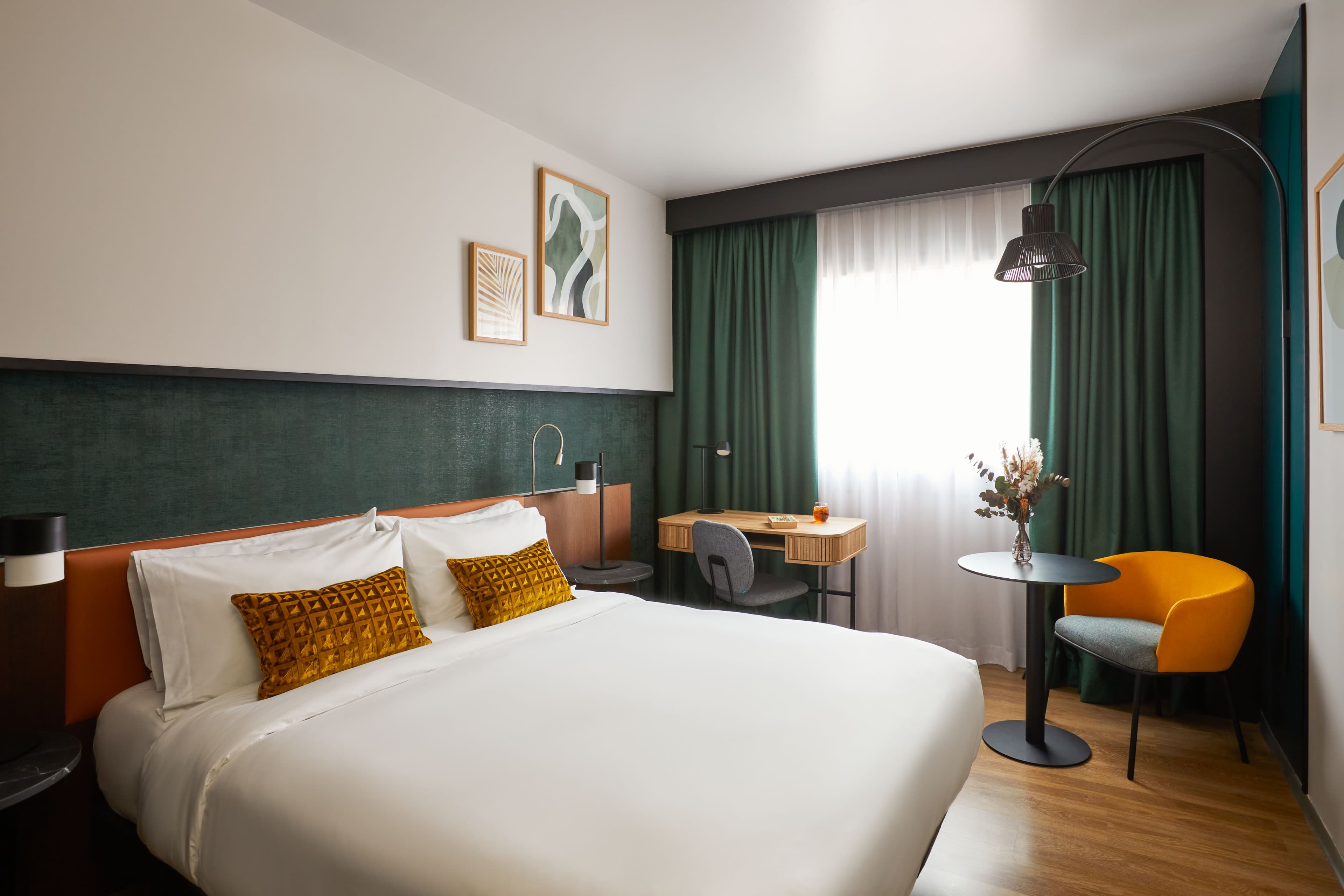 Crowne Plaza Madrid Centre Retiro - Image 4