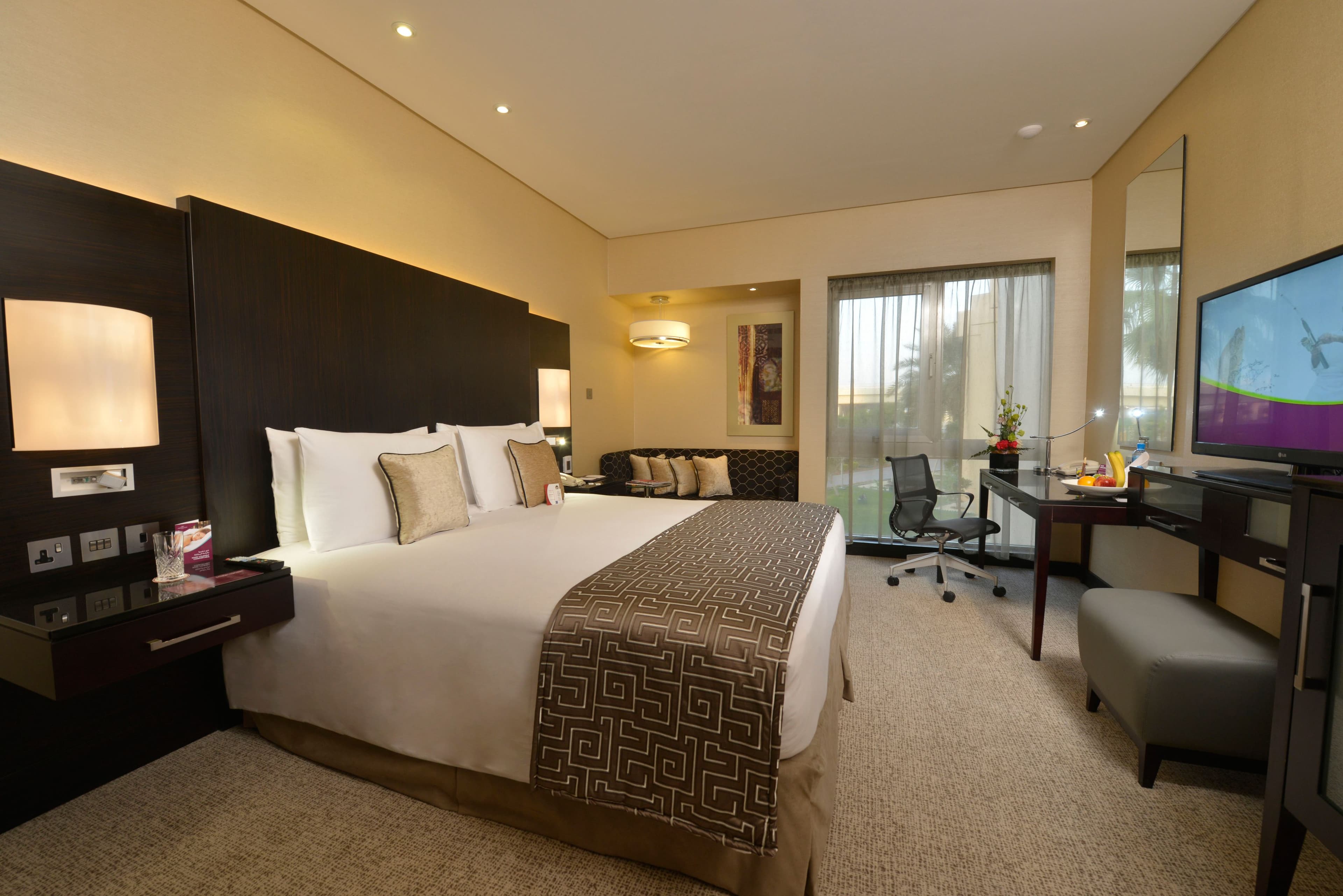 Crowne Plaza Manama (Bahrain) — 18