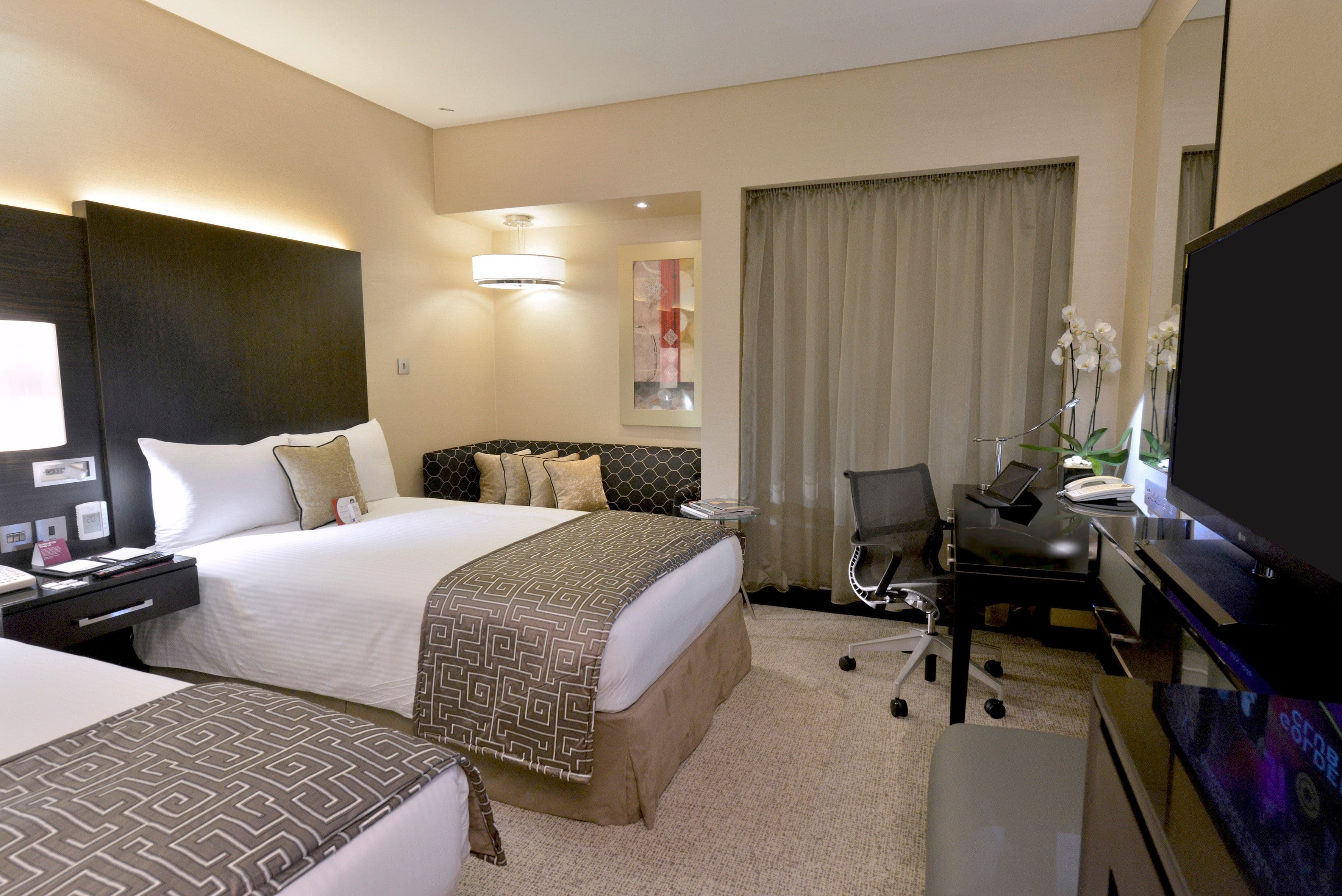 Crowne Plaza Manama (Bahrain) — 32