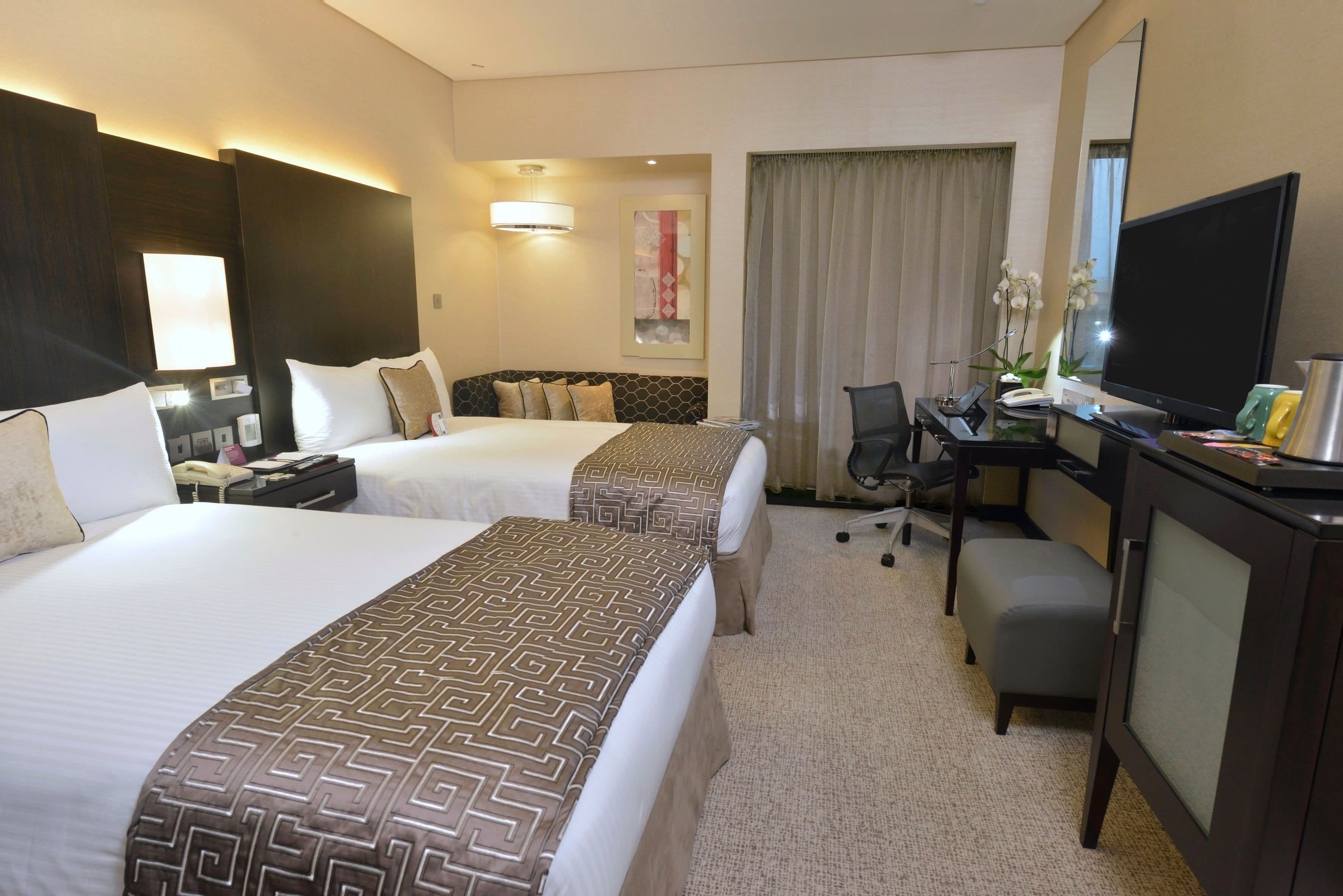 Crowne Plaza Manama (Bahrain) — 34