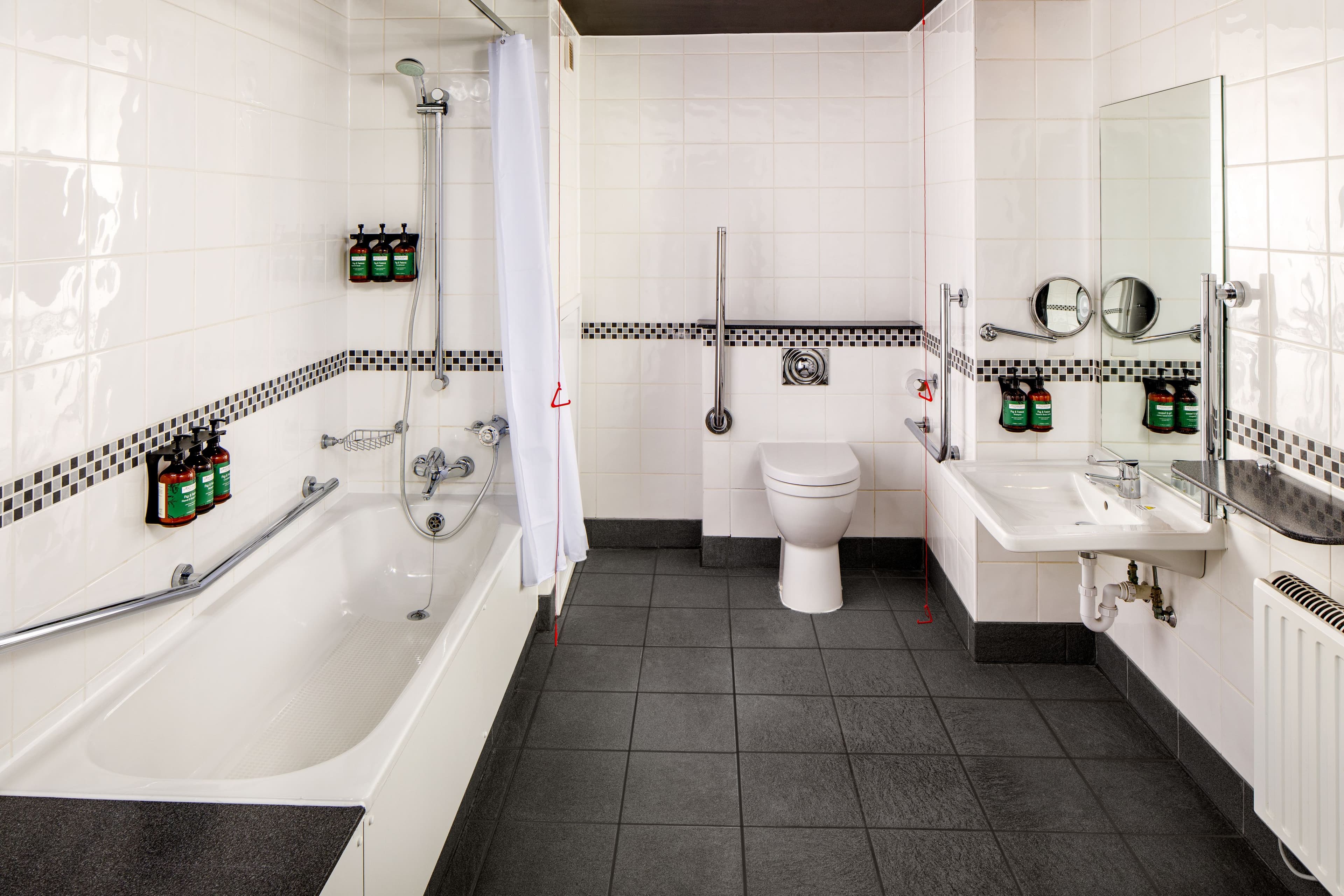 Crowne Plaza Manchester Airport — 16