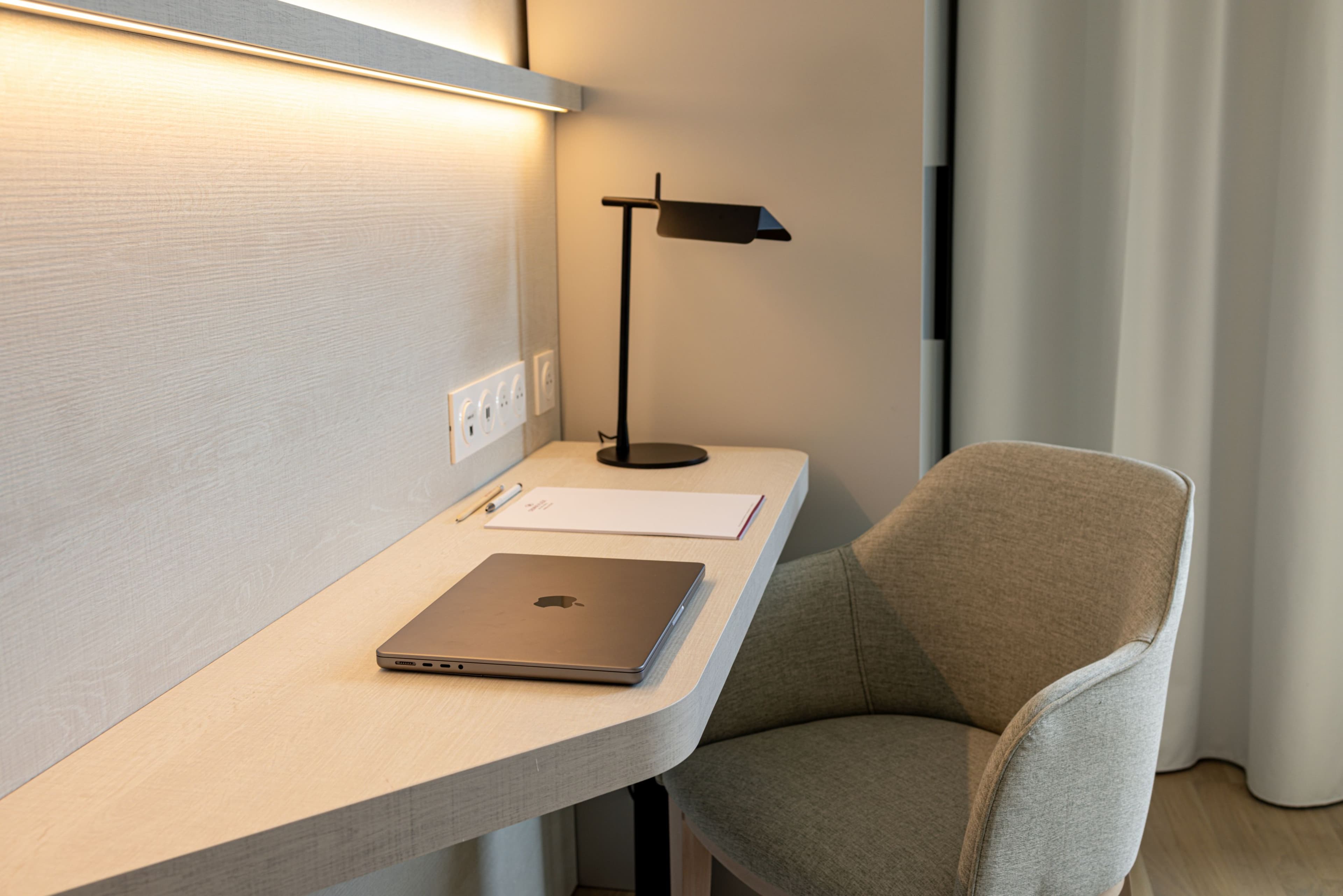 Standard Room - Image 6