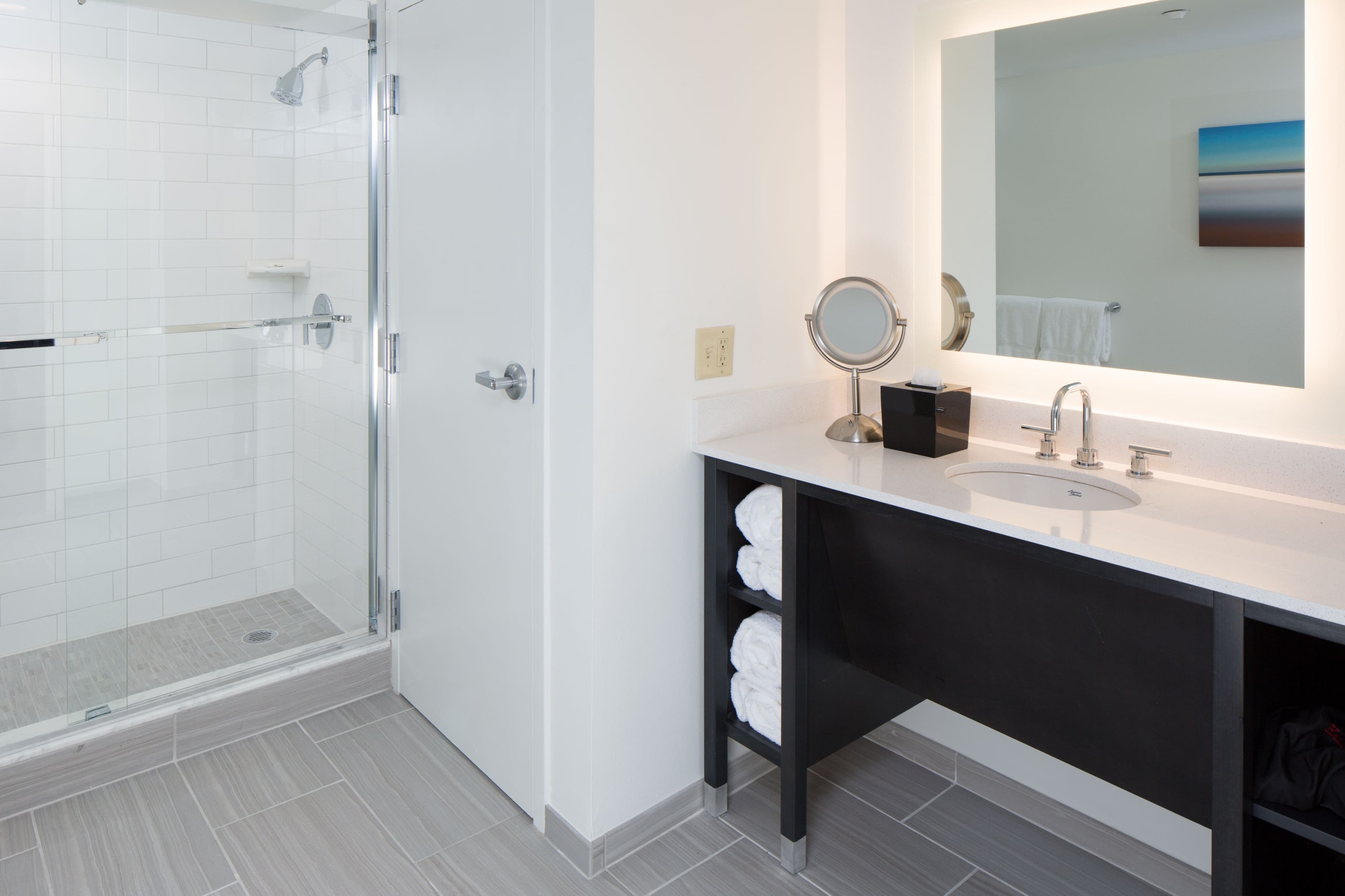 Crowne Plaza Melbourne-Oceanfront - Image 3