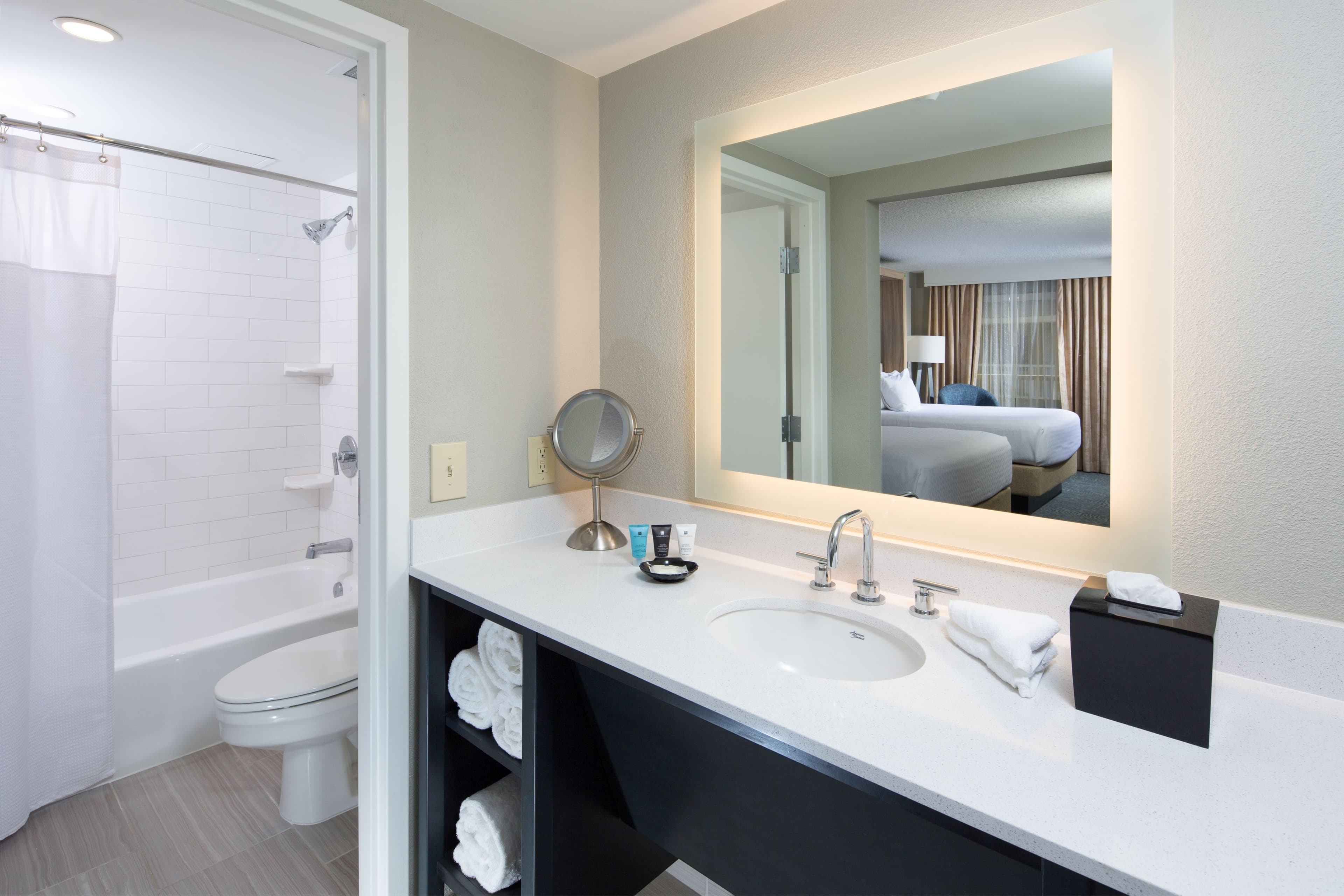 Crowne Plaza Melbourne-Oceanfront — 10