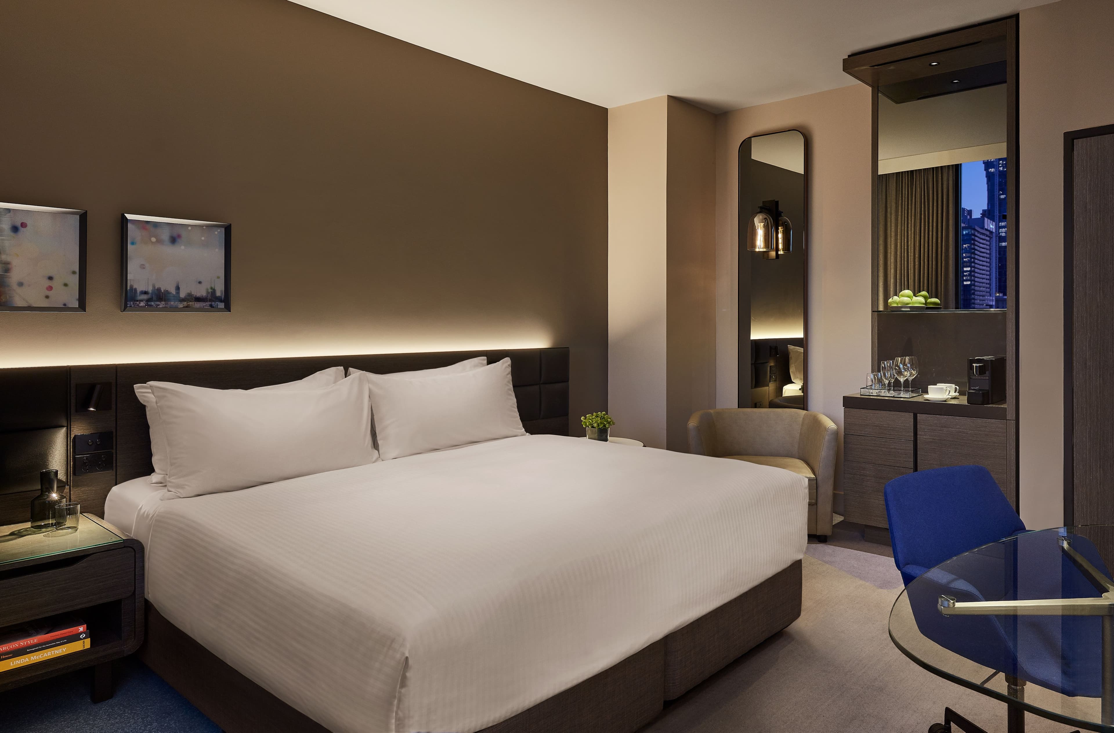 Crowne Plaza Melbourne — 26