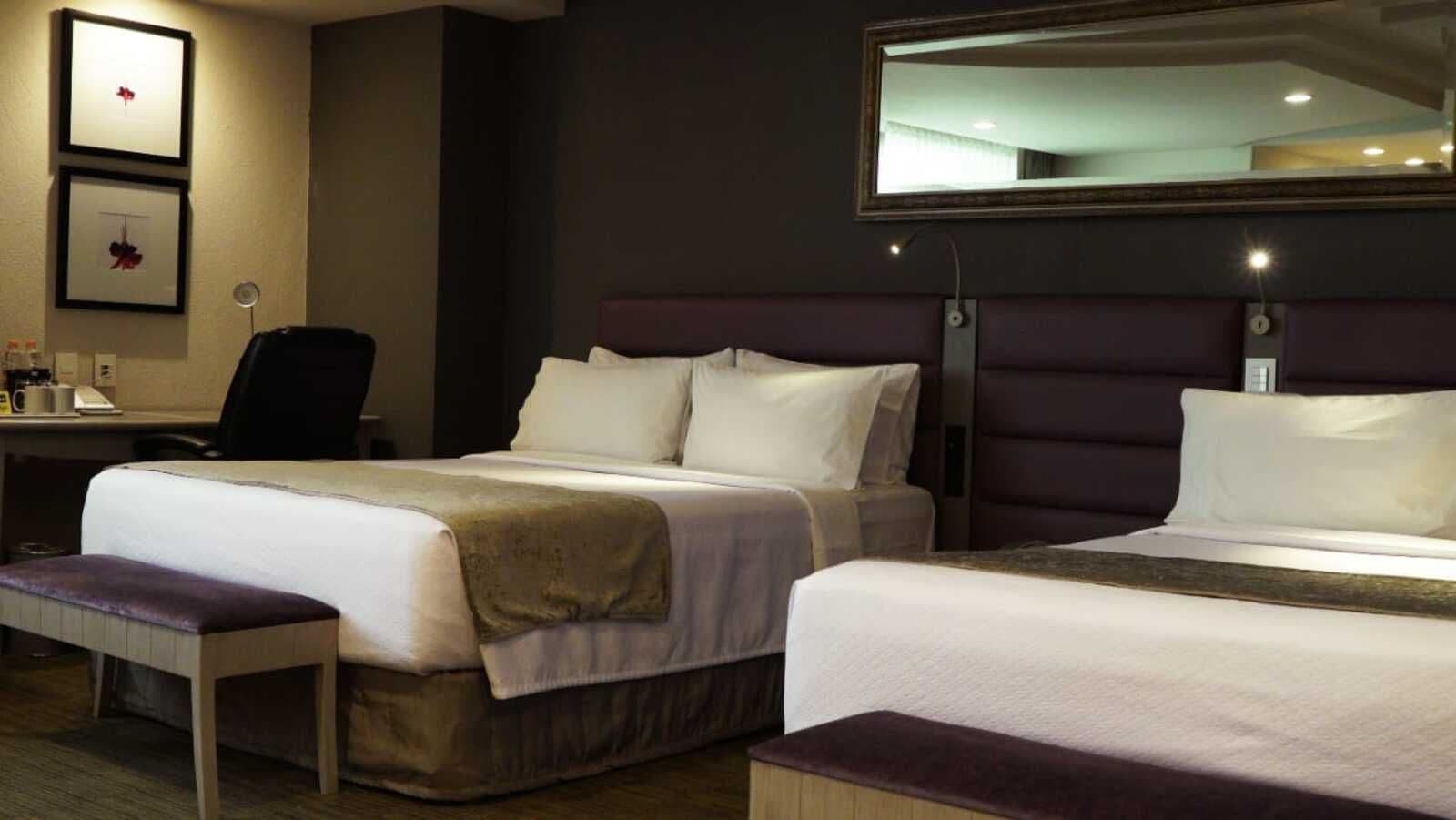 Crowne Plaza Toluca-Lancaster - Image 5