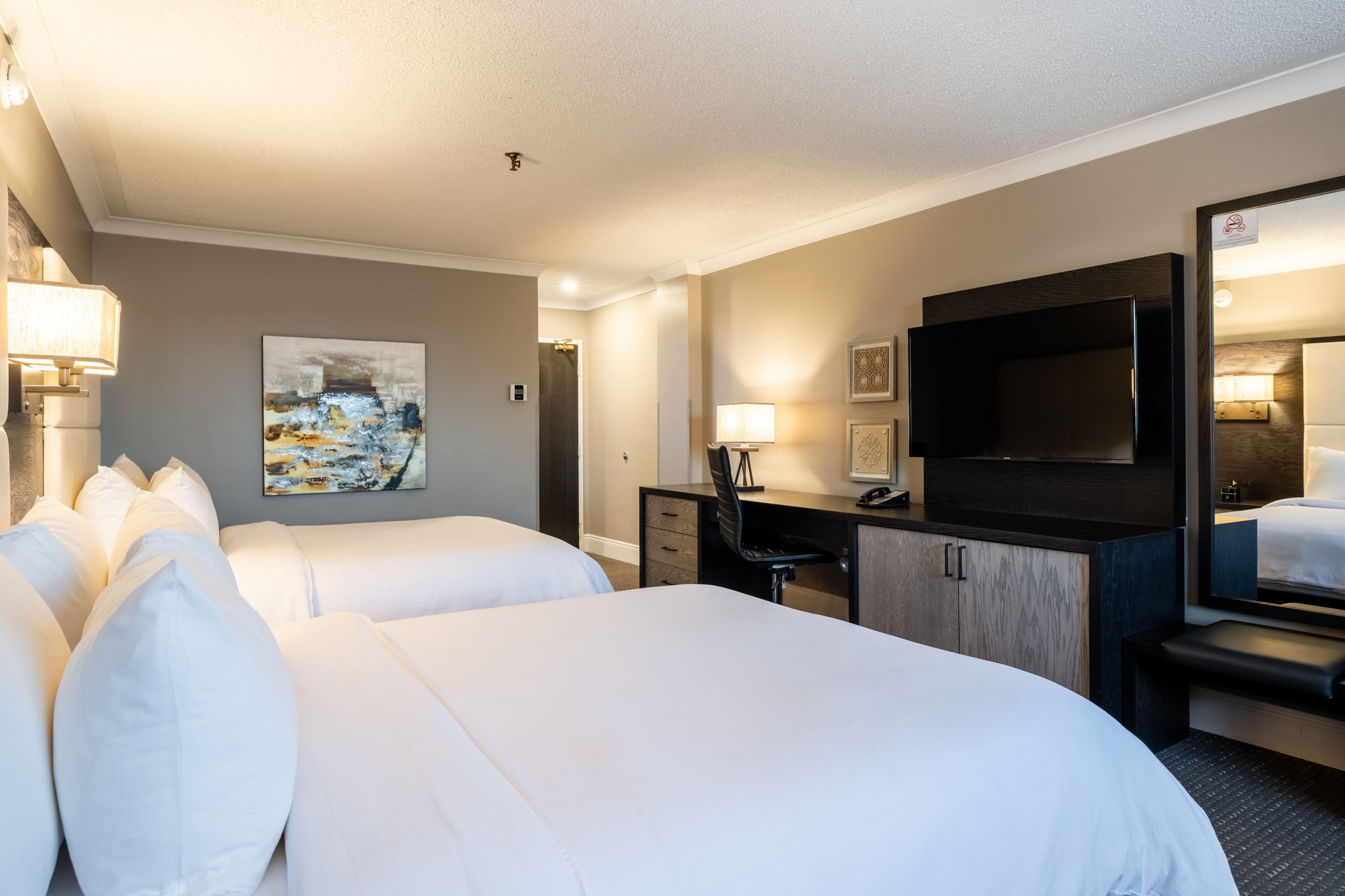 Crowne Plaza Moncton Downtown — 16