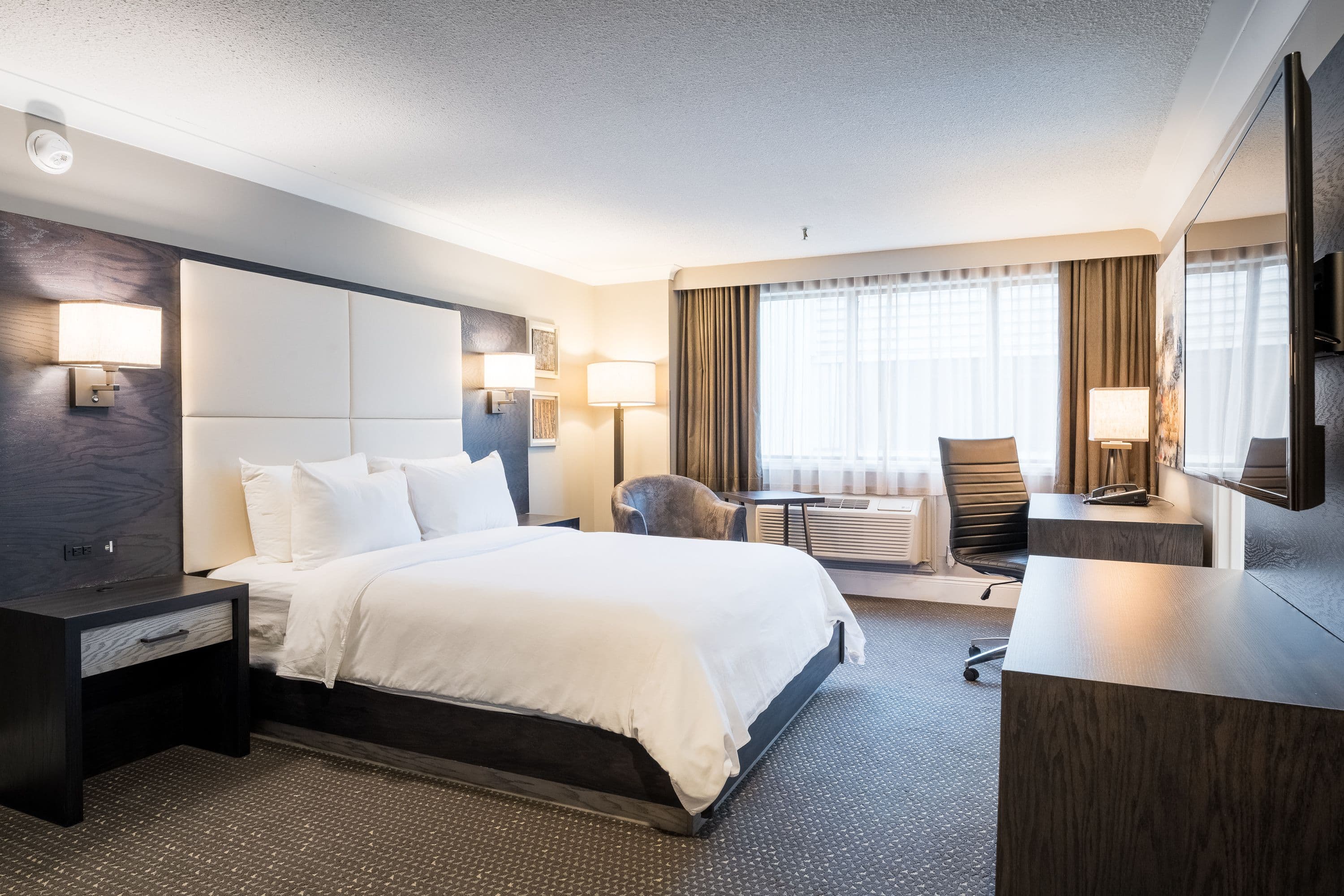 Crowne Plaza Moncton Downtown — 7