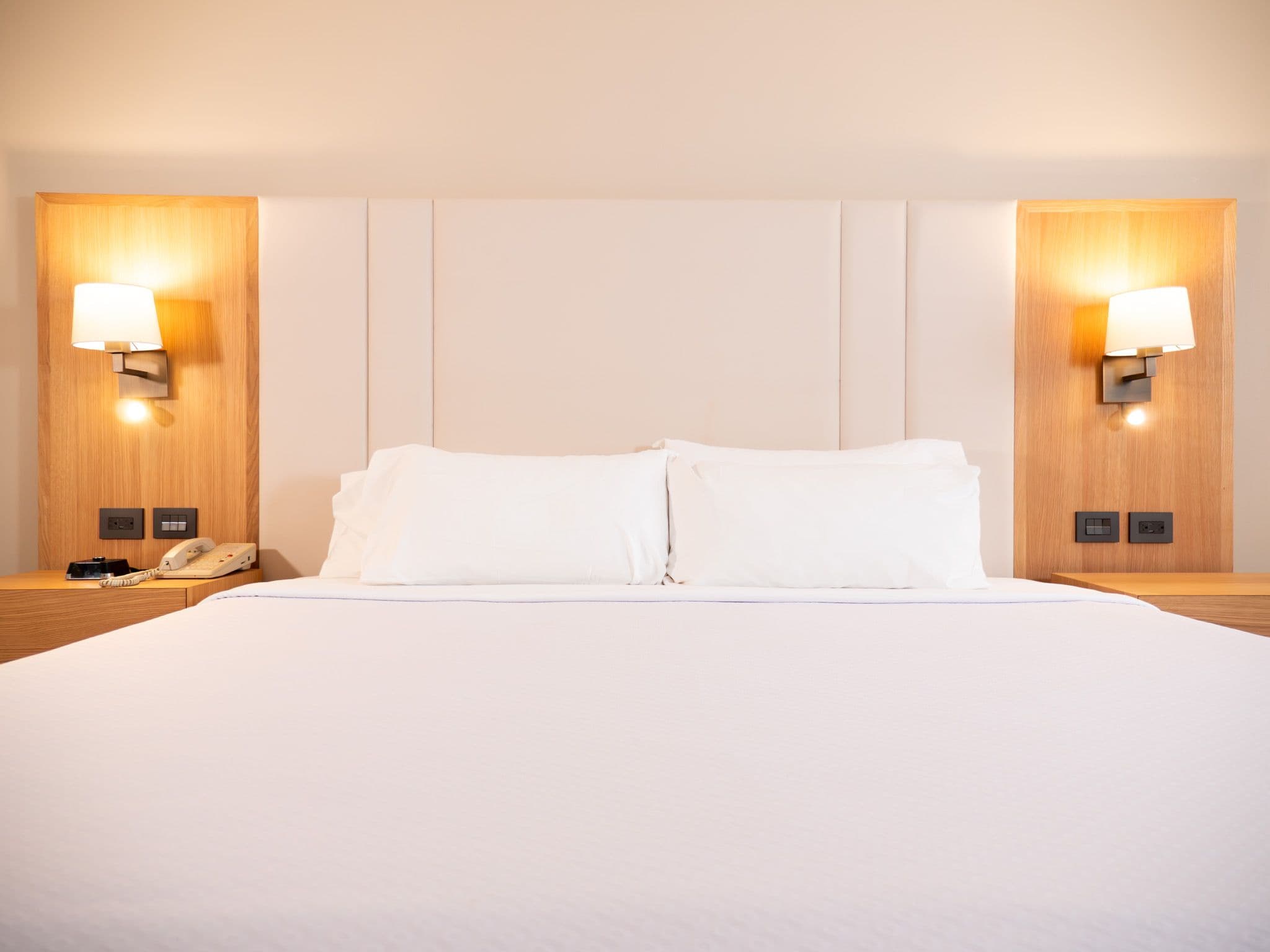 Crowne Plaza Monterrey — 12