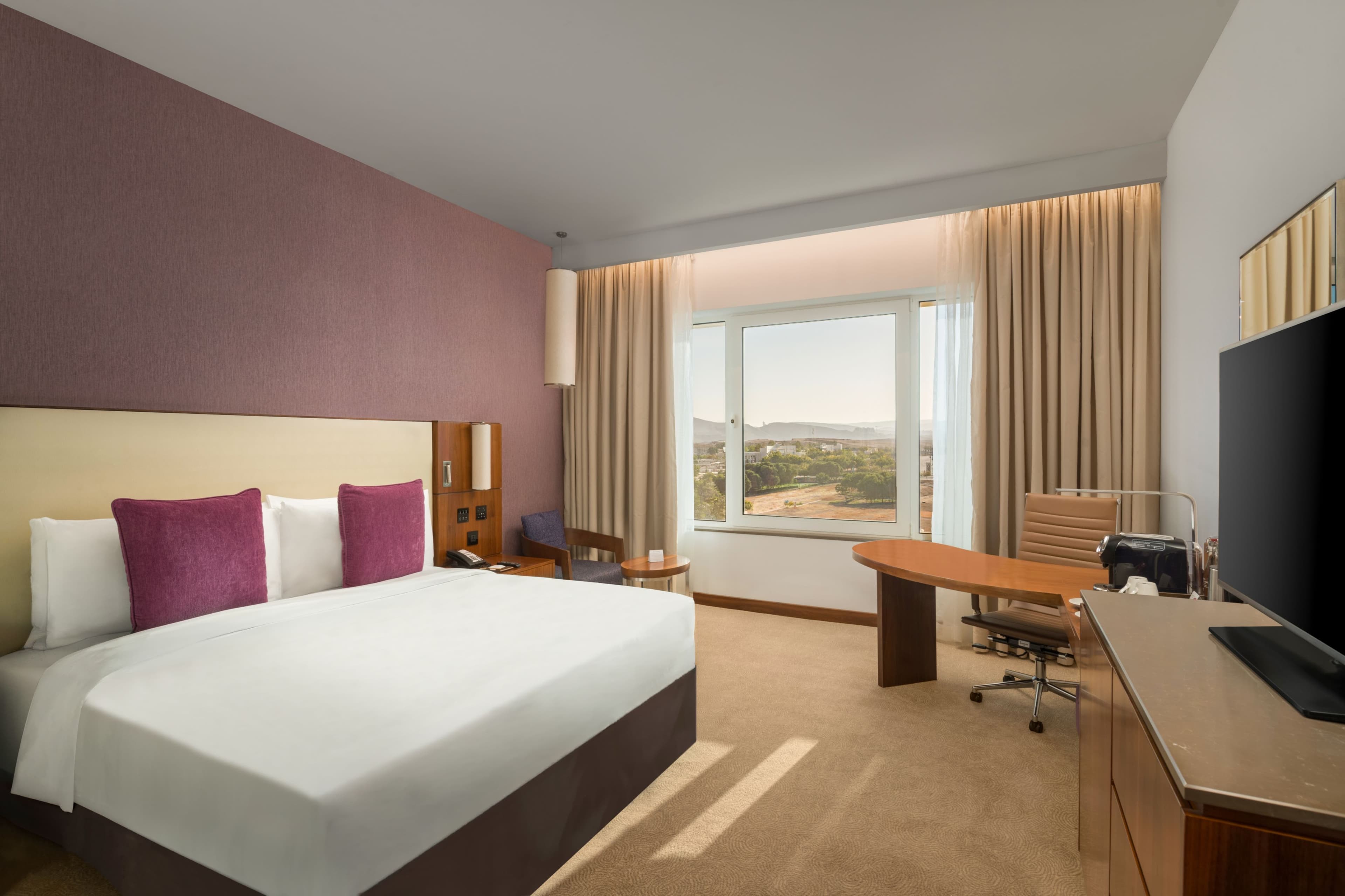 Crowne Plaza Muscat OCEC — 11