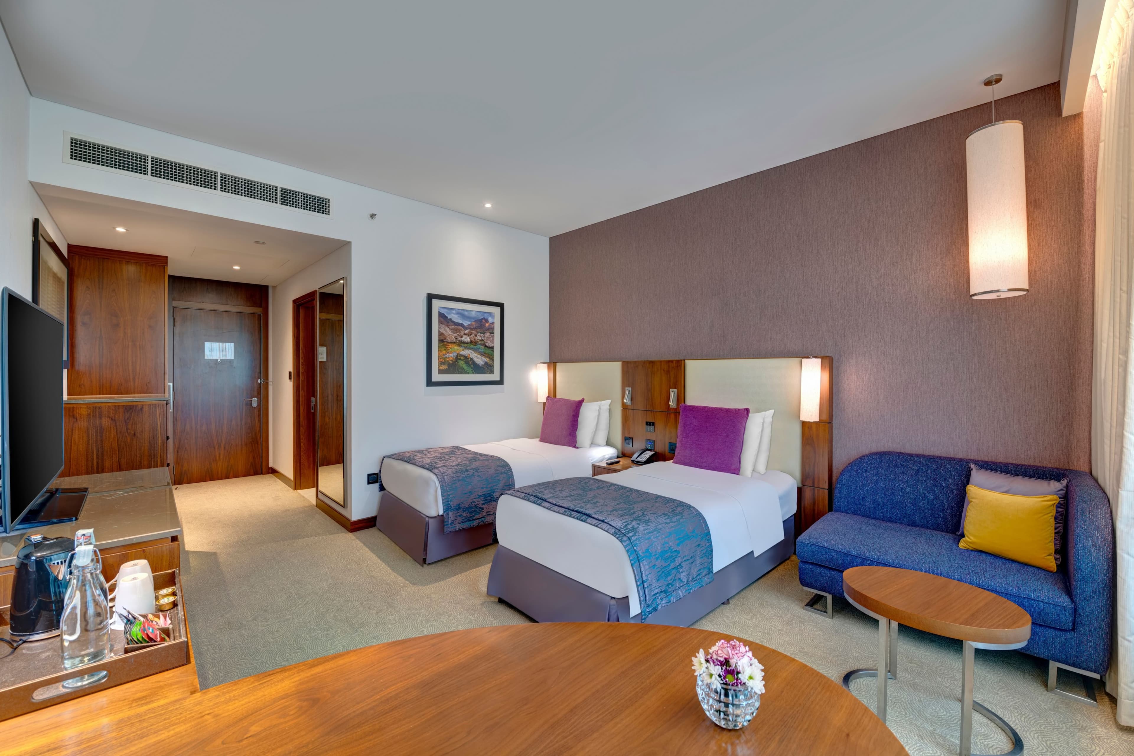 Crowne Plaza Muscat OCEC — 12