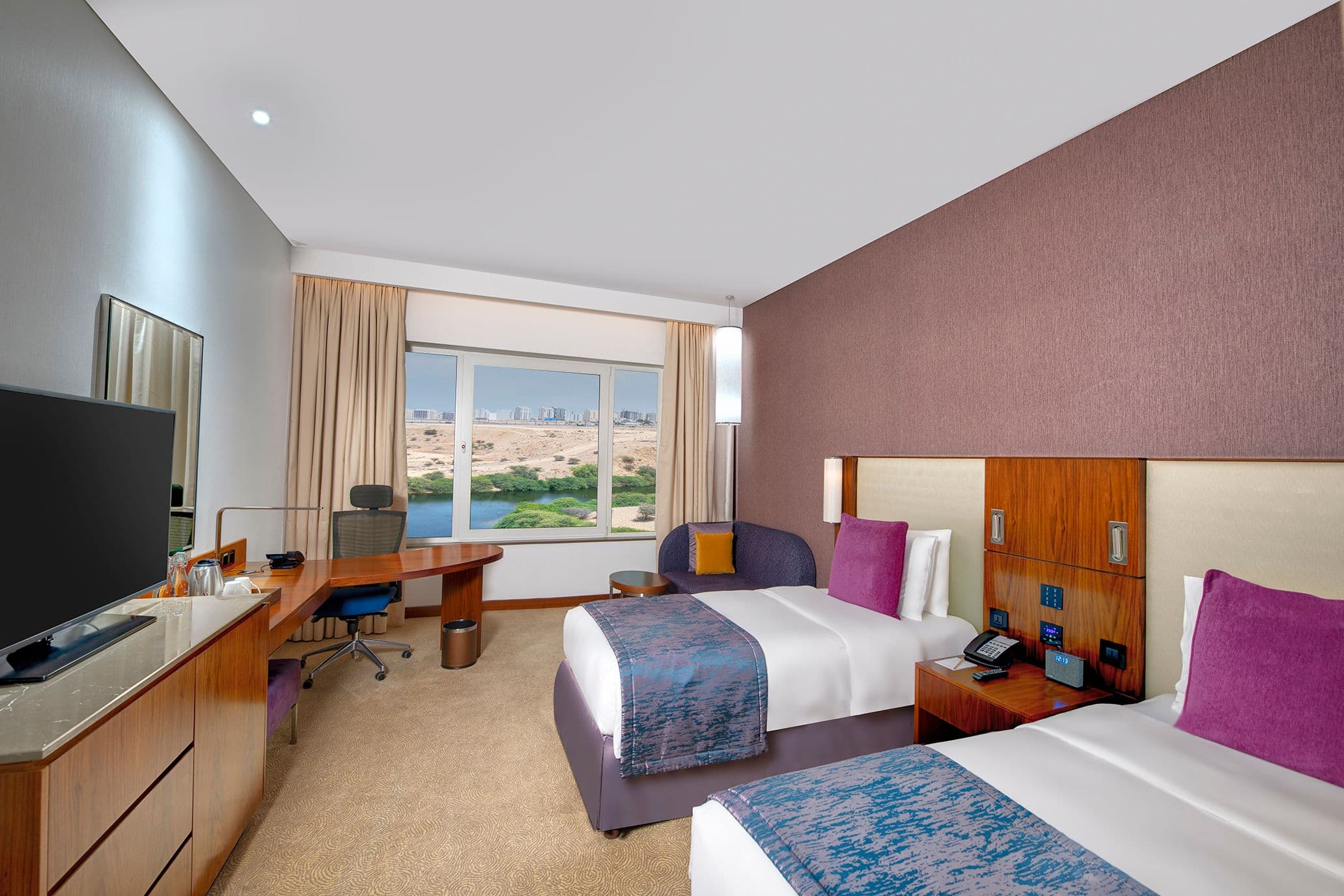 Crowne Plaza Muscat OCEC — 13