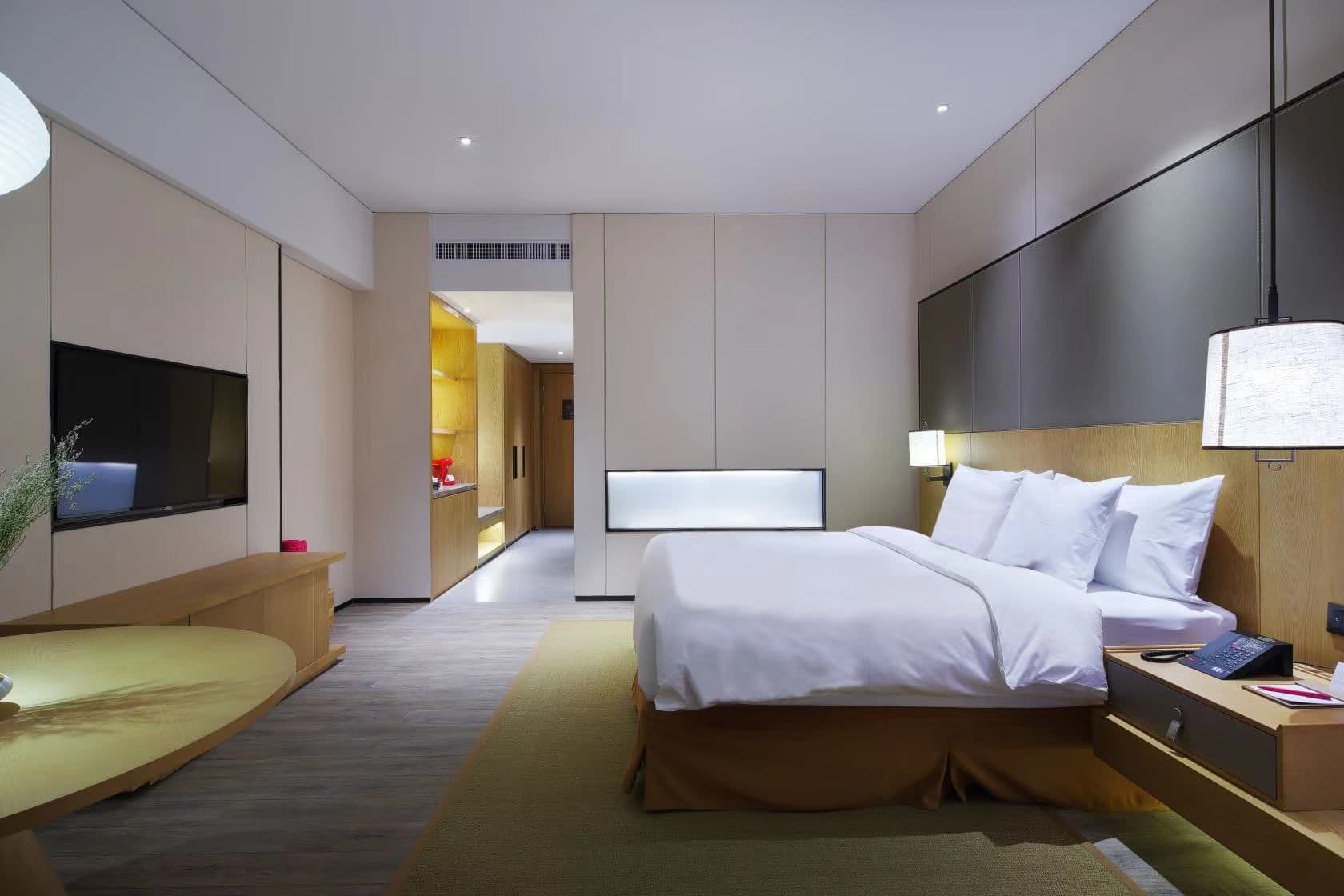Crowne Plaza Nanchang Wanli - Image 2