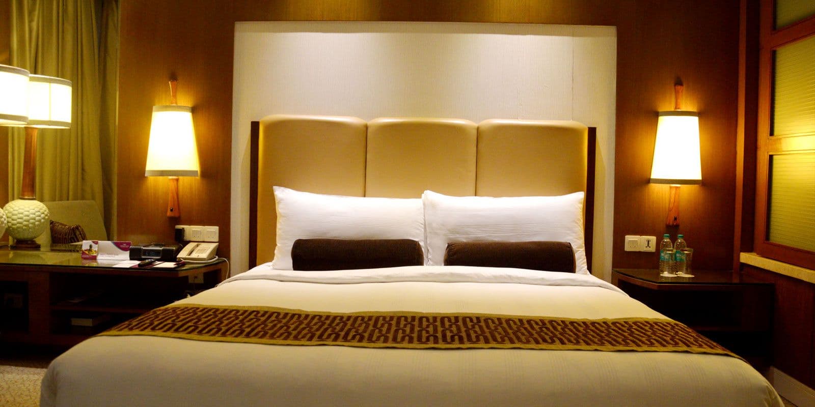 Crowne Plaza New Delhi Okhla - Image 5