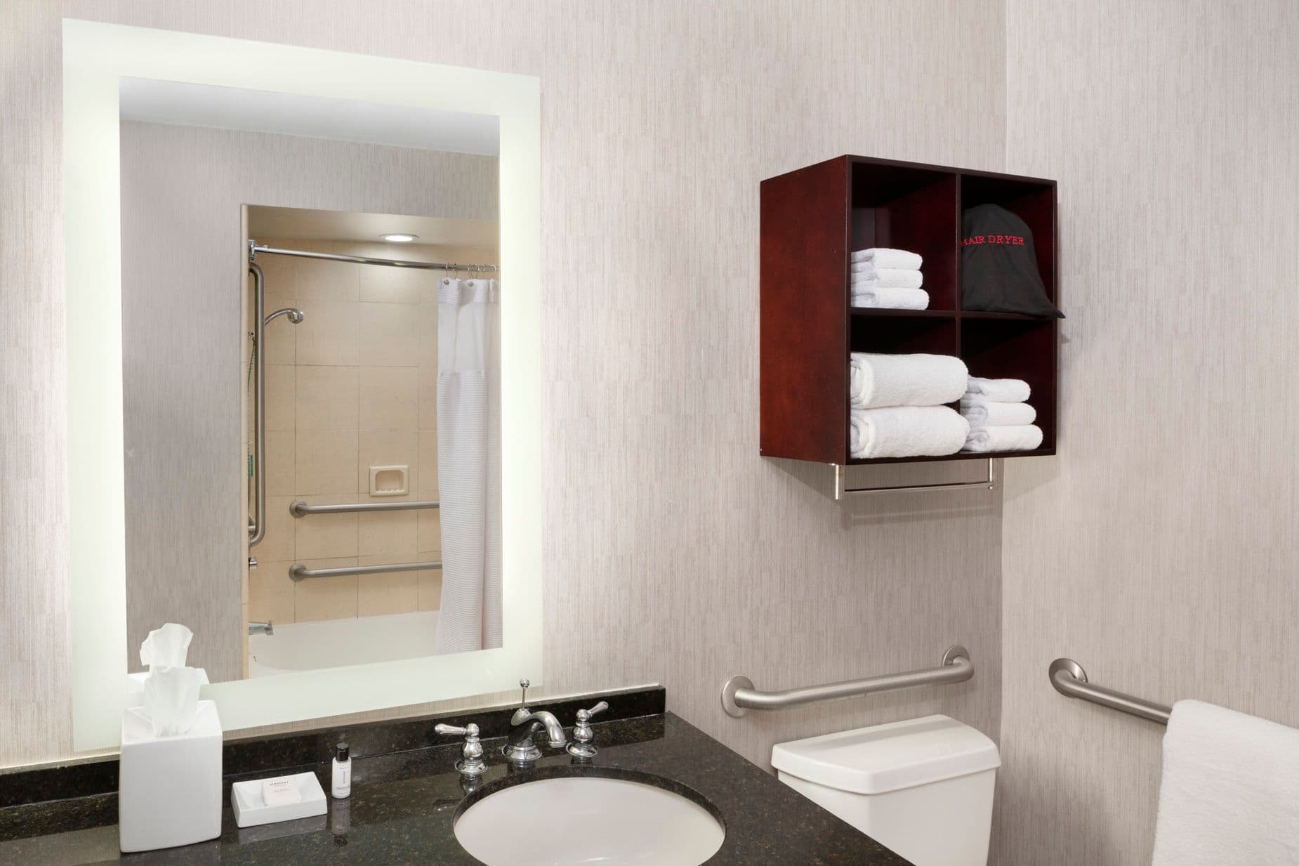 Crowne Plaza New Orleans French Qtr - Astor — 106