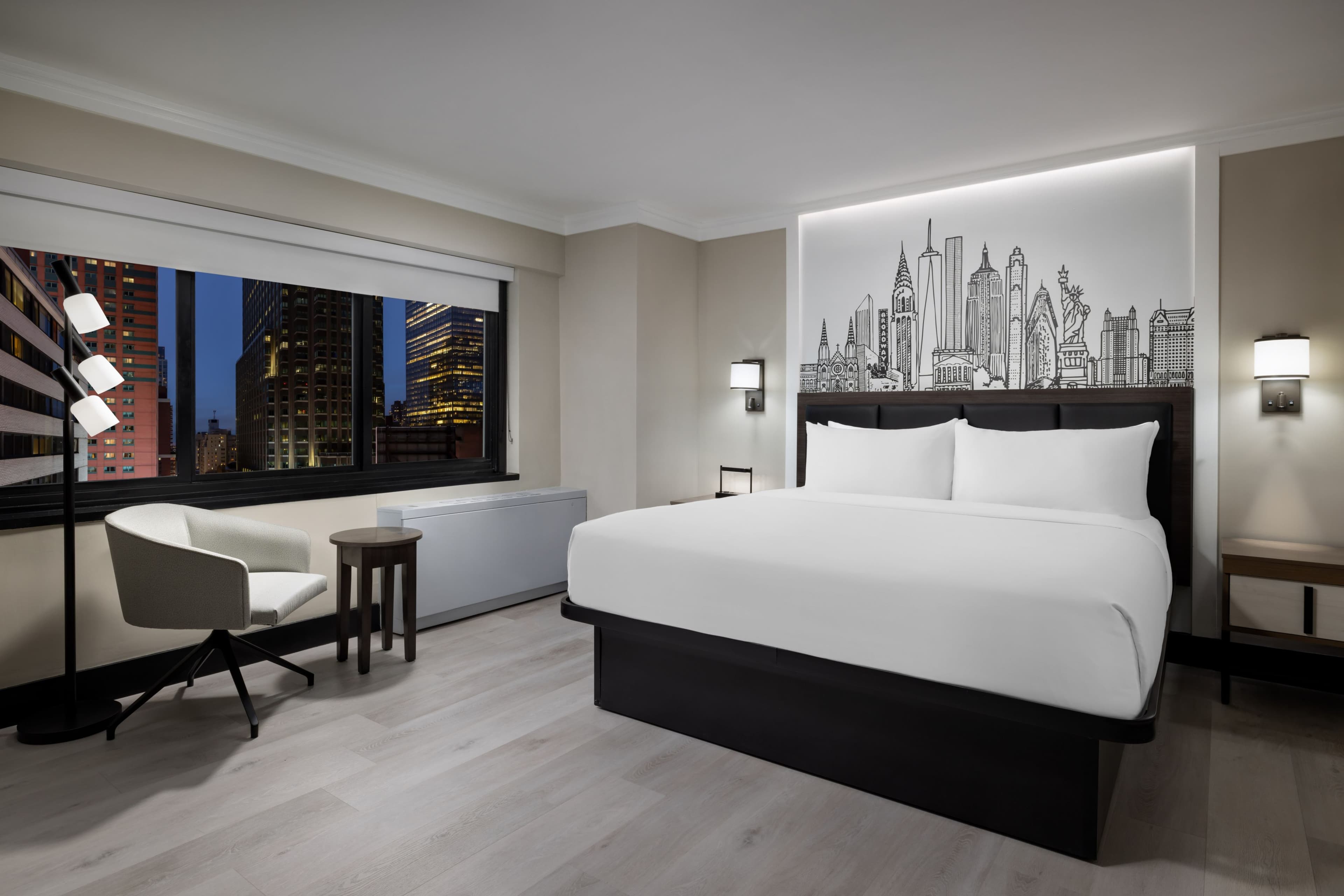 Independent (SPHC) The Manhattan at Times Square — 13