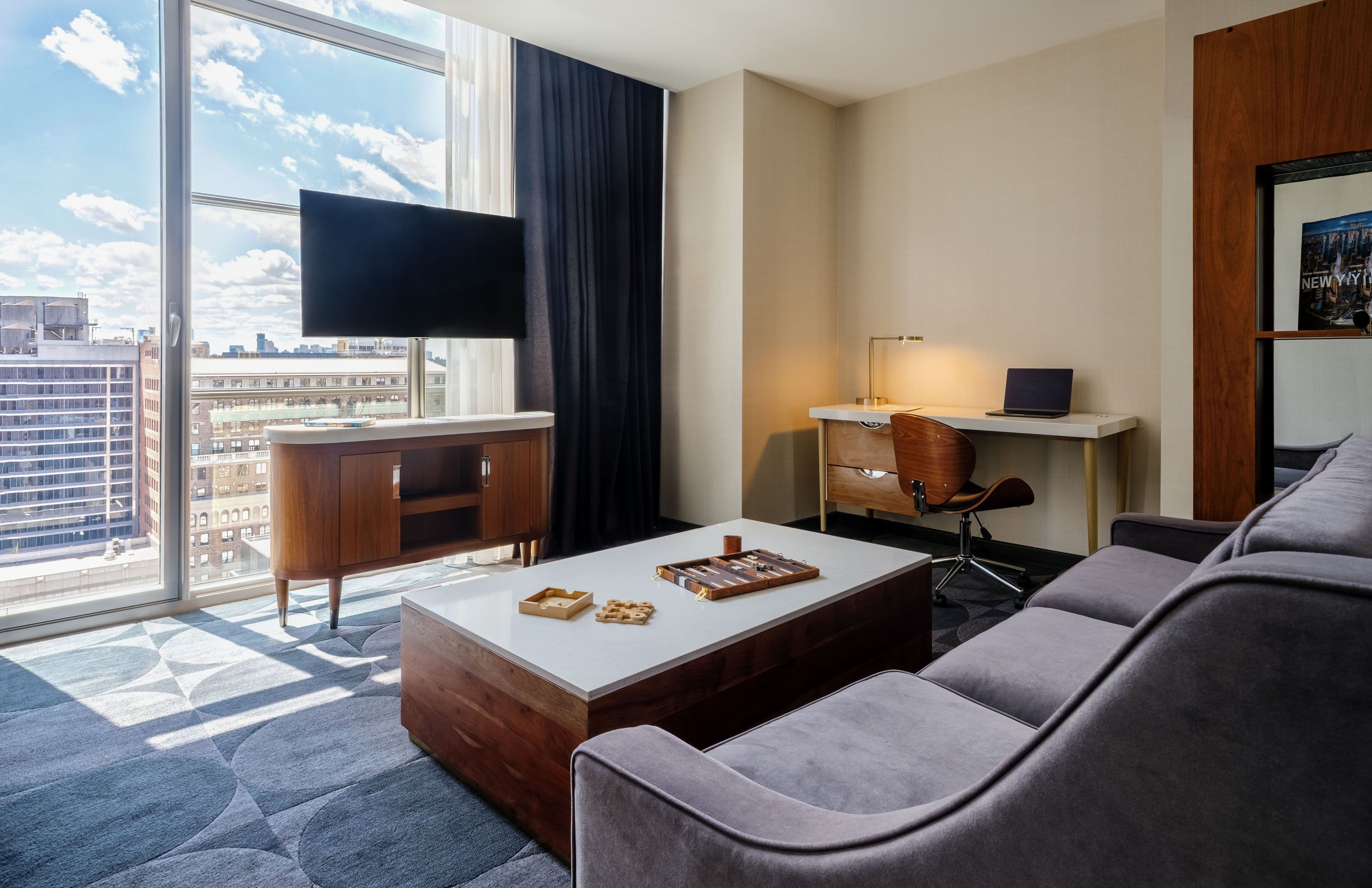 Crowne Plaza HY36 Midtown Manhattan — 93