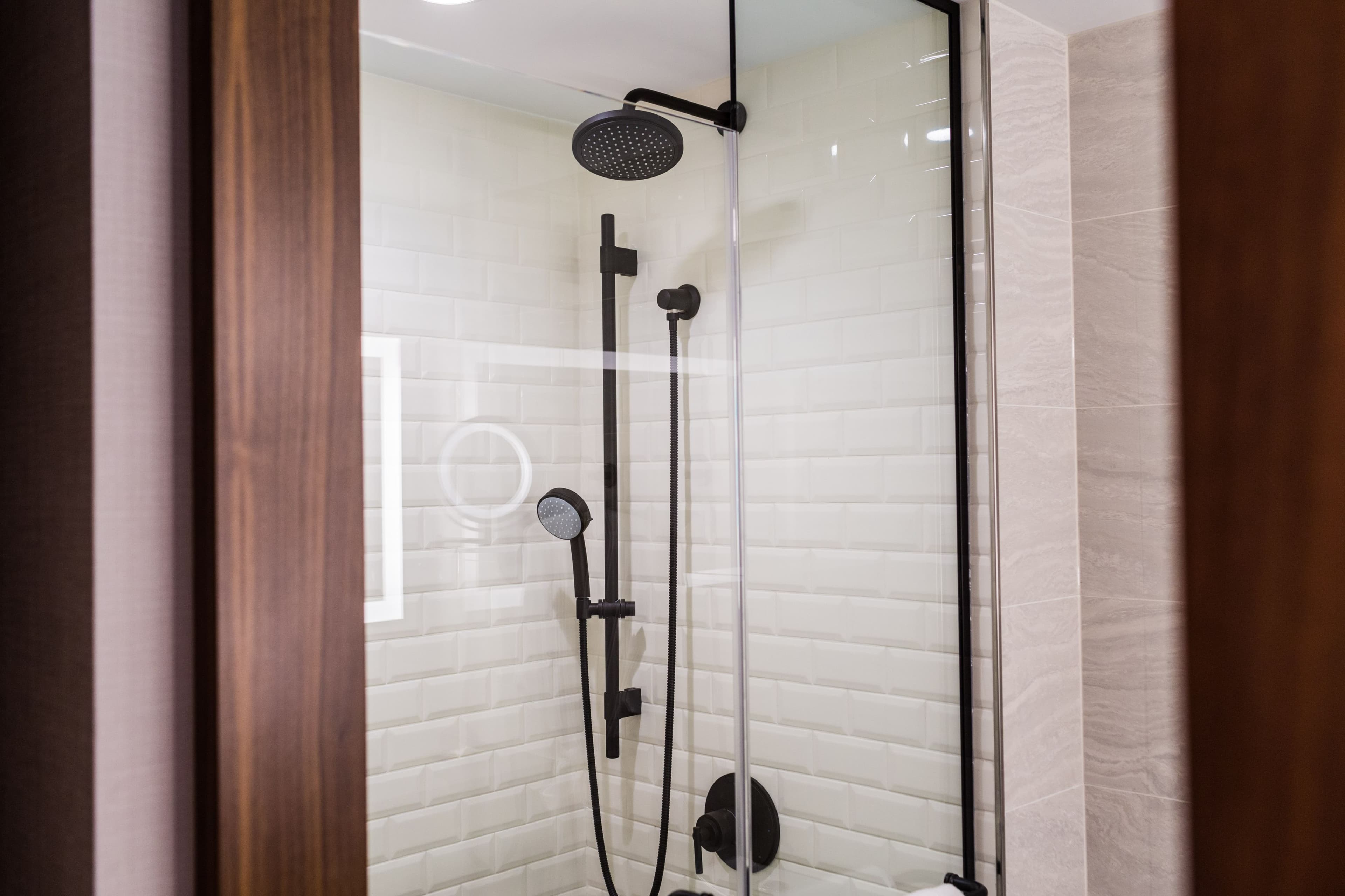 Standard Room - Image 8