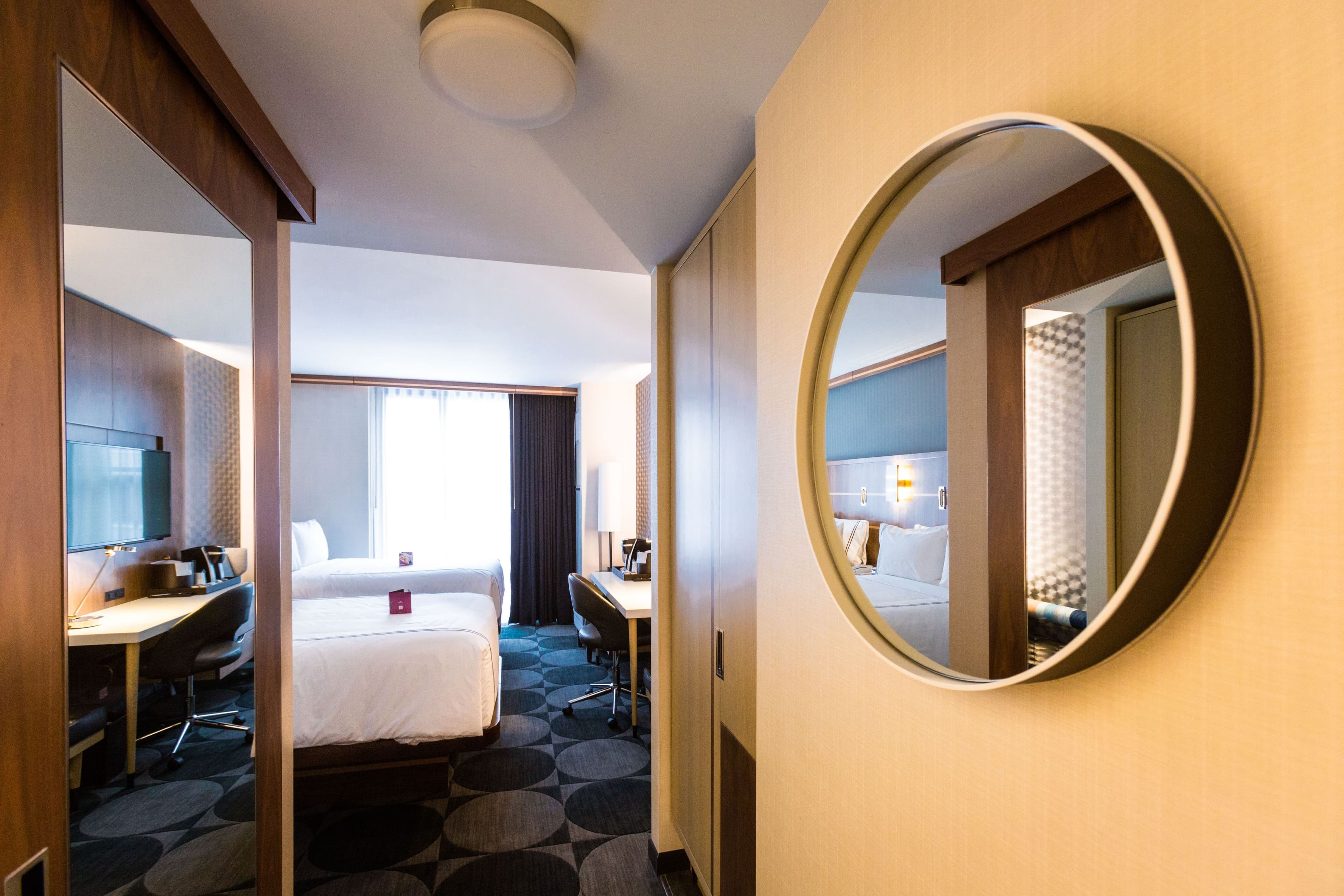 Crowne Plaza HY36 Midtown Manhattan — 85