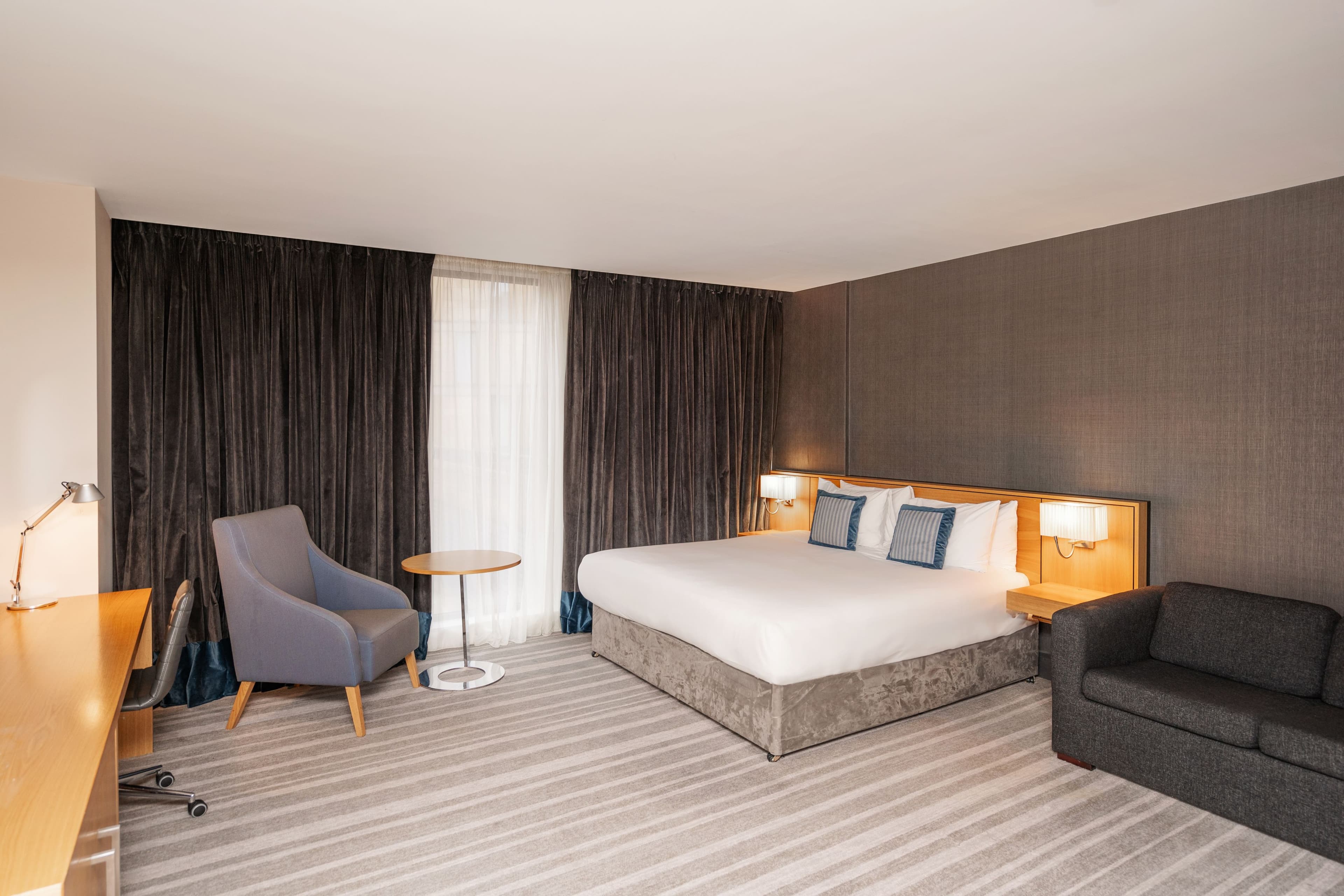 Crowne Plaza Newcastle - Stephenson Quarter — 9