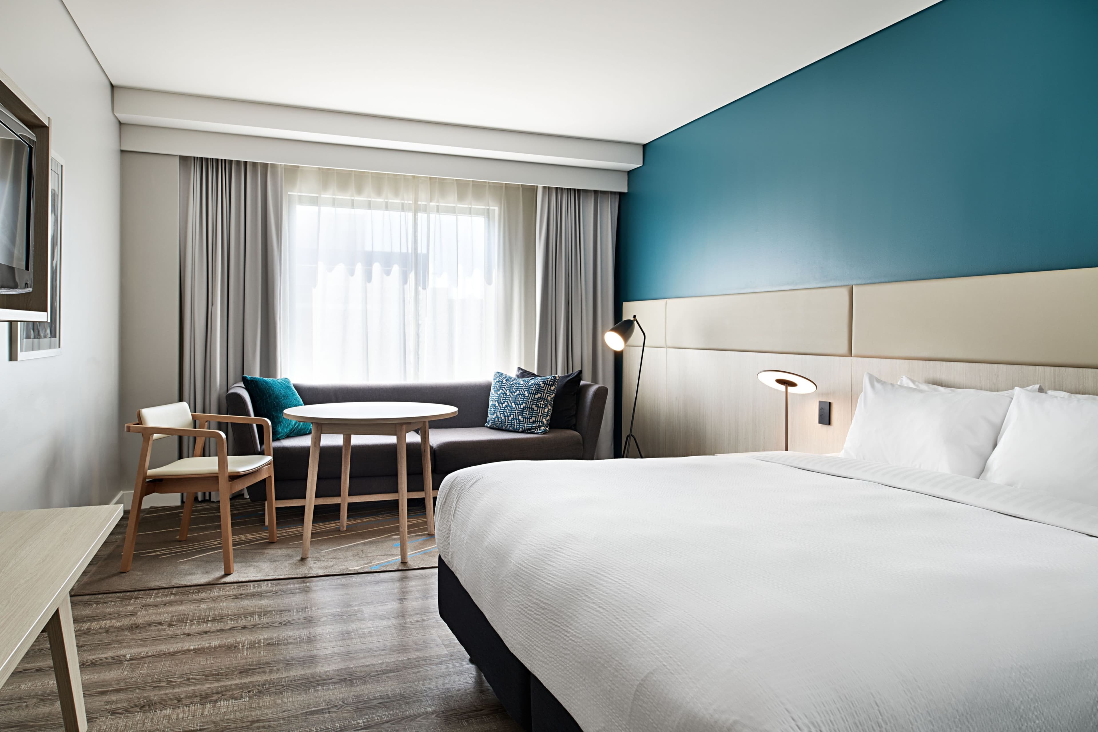 Crowne Plaza Sydney Macquarie Park - Image 2