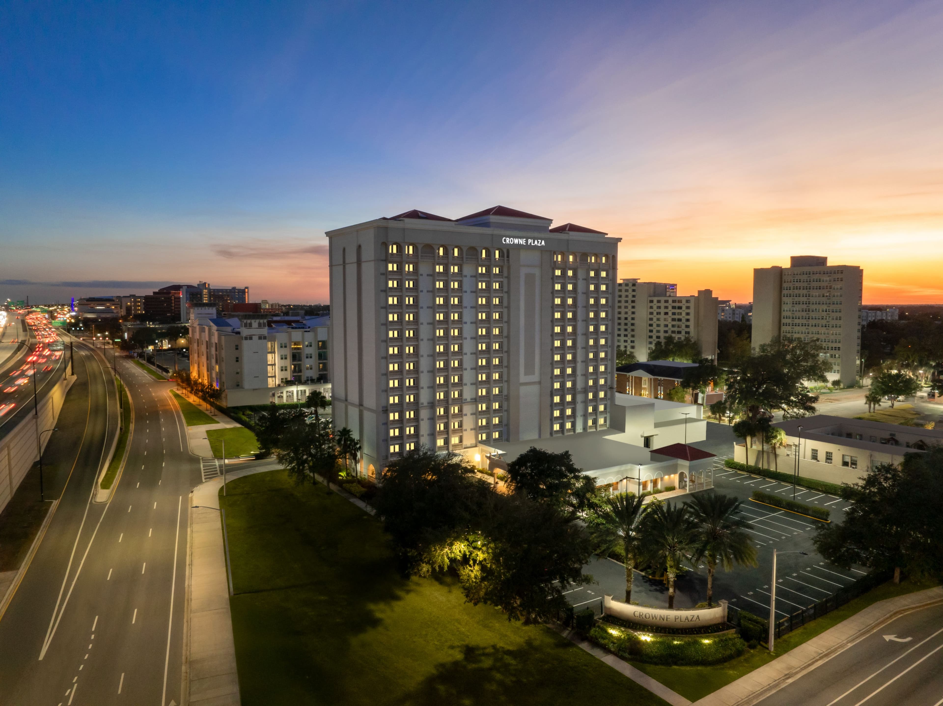 Crowne Plaza Orlando-Downtown - Image 1