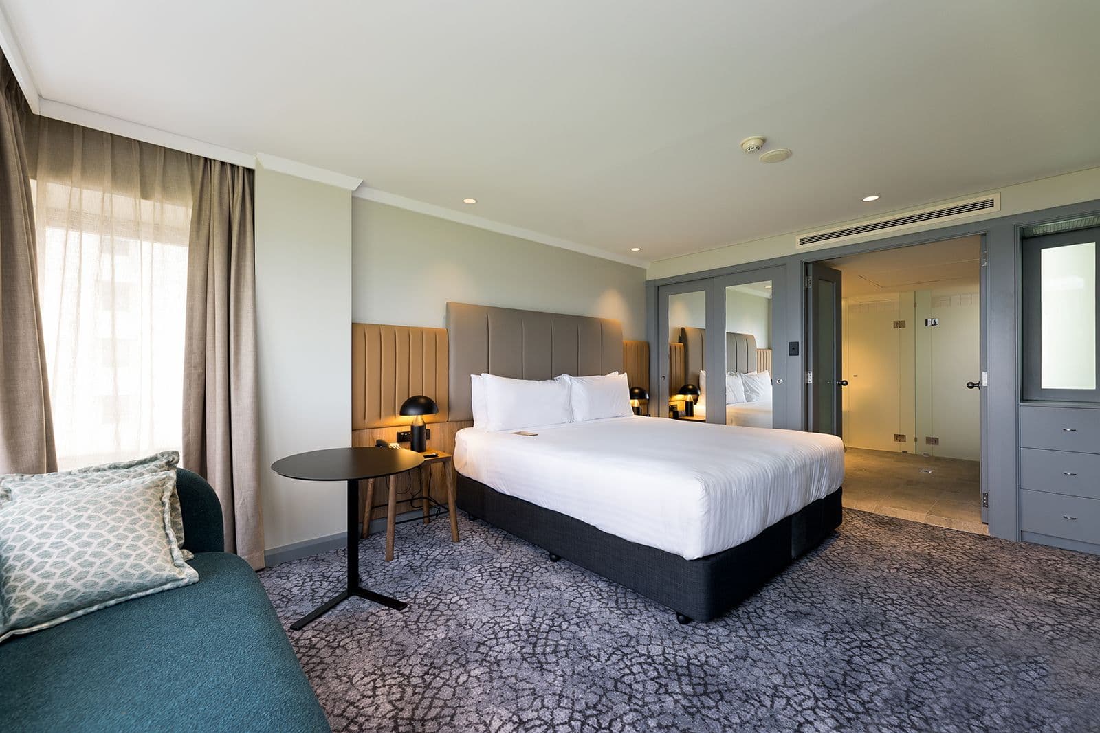 Crowne Plaza Perth — 85