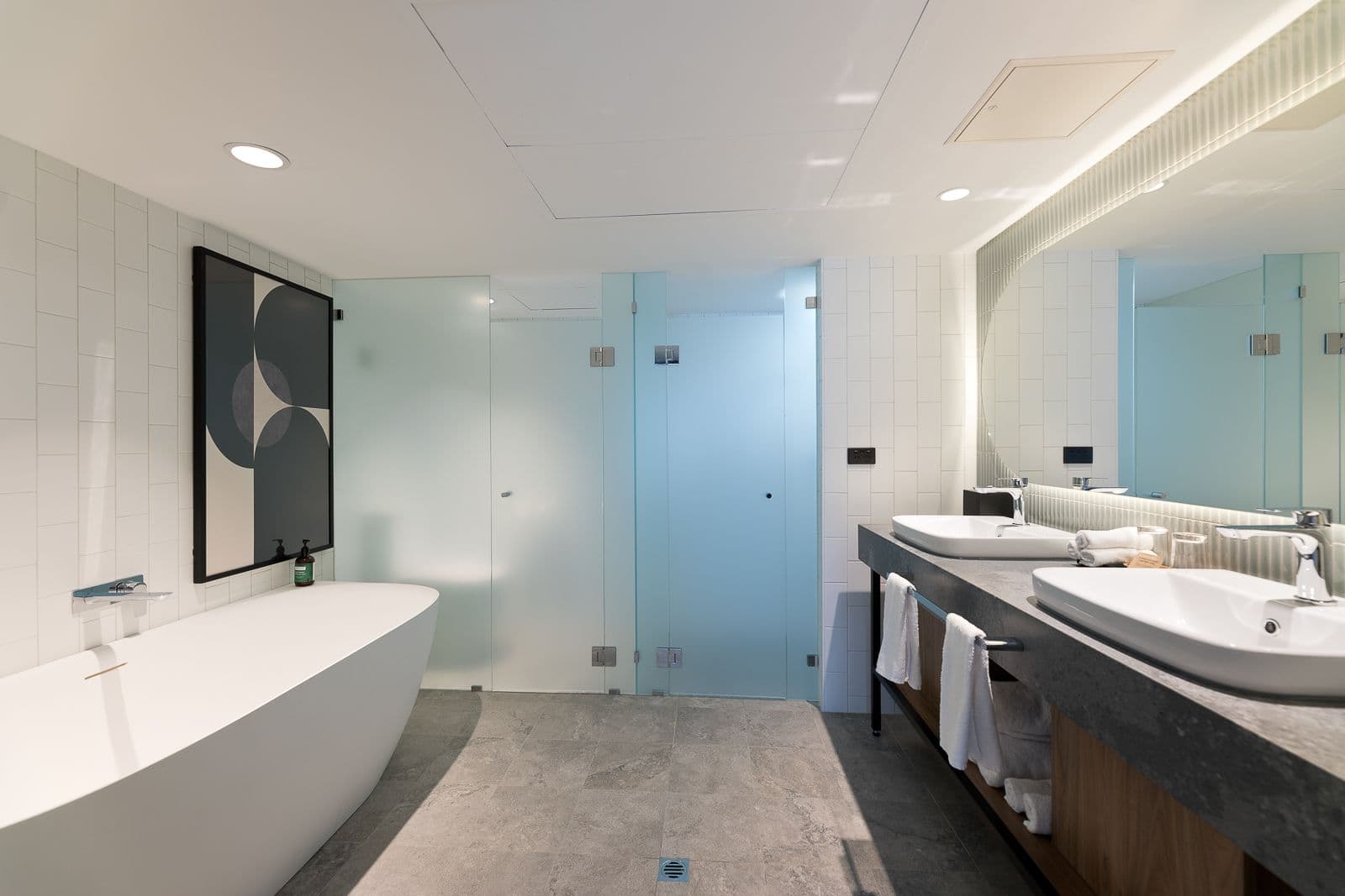 Crowne Plaza Perth — 88