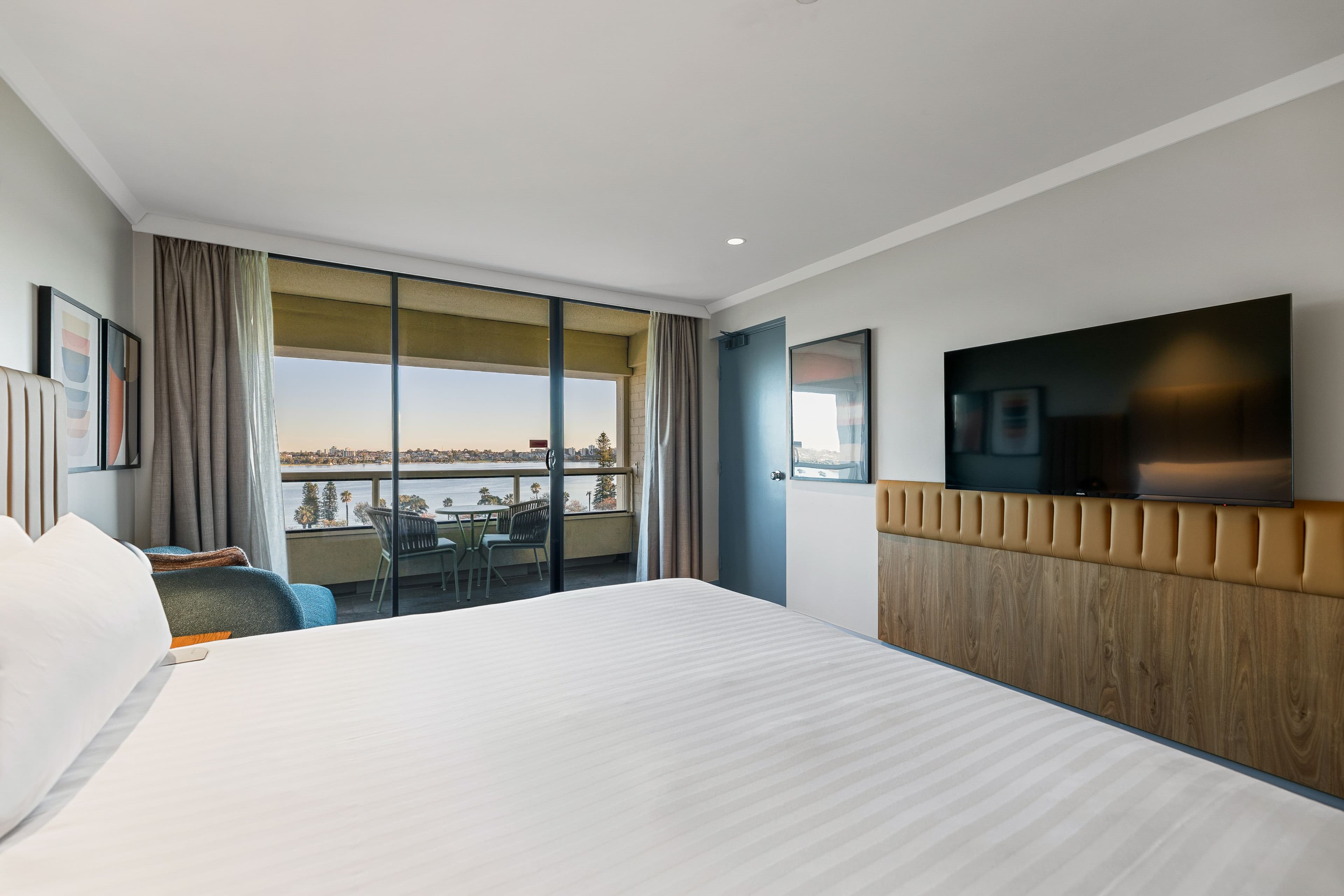 Crowne Plaza Perth — 11