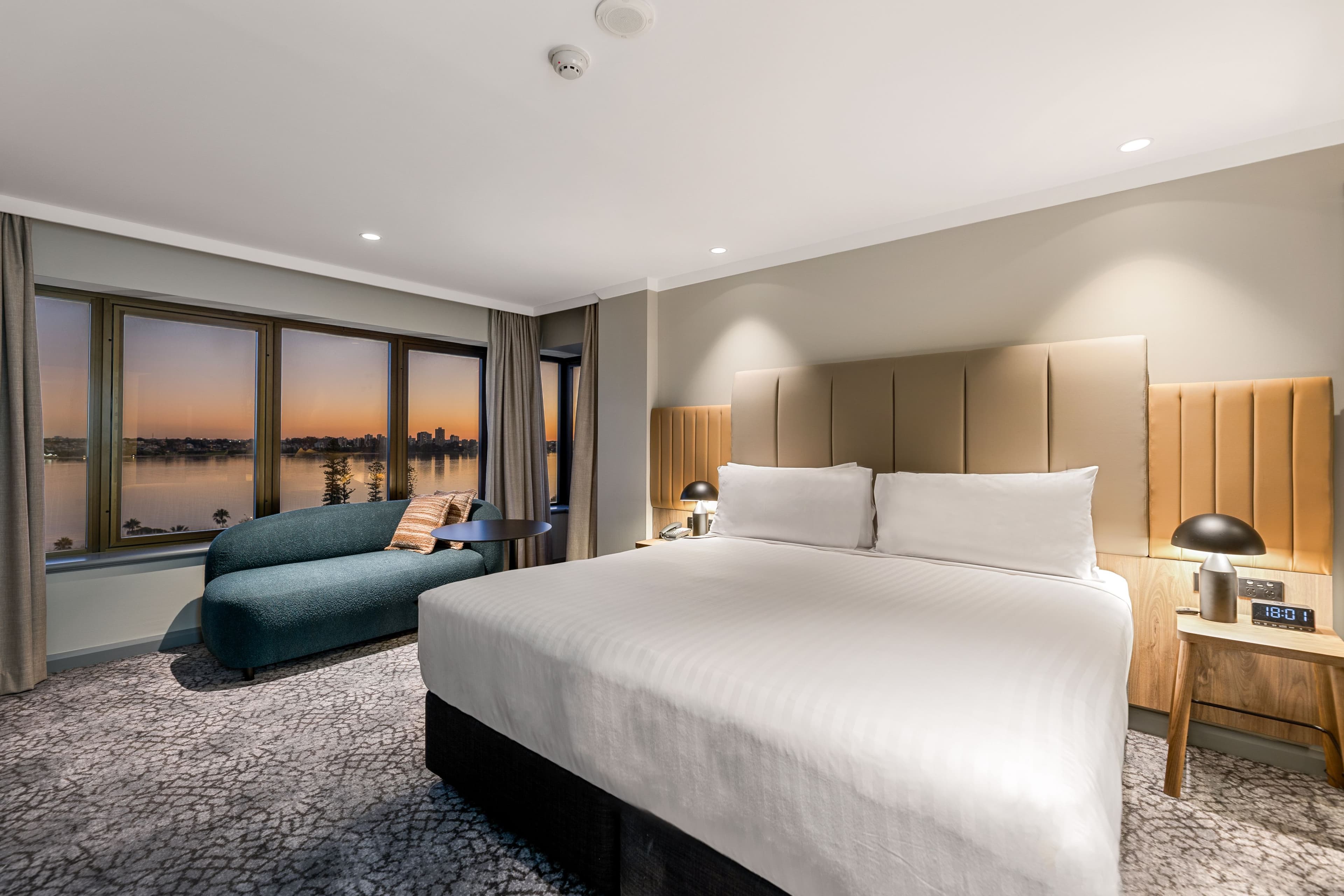 Crowne Plaza Perth — 82