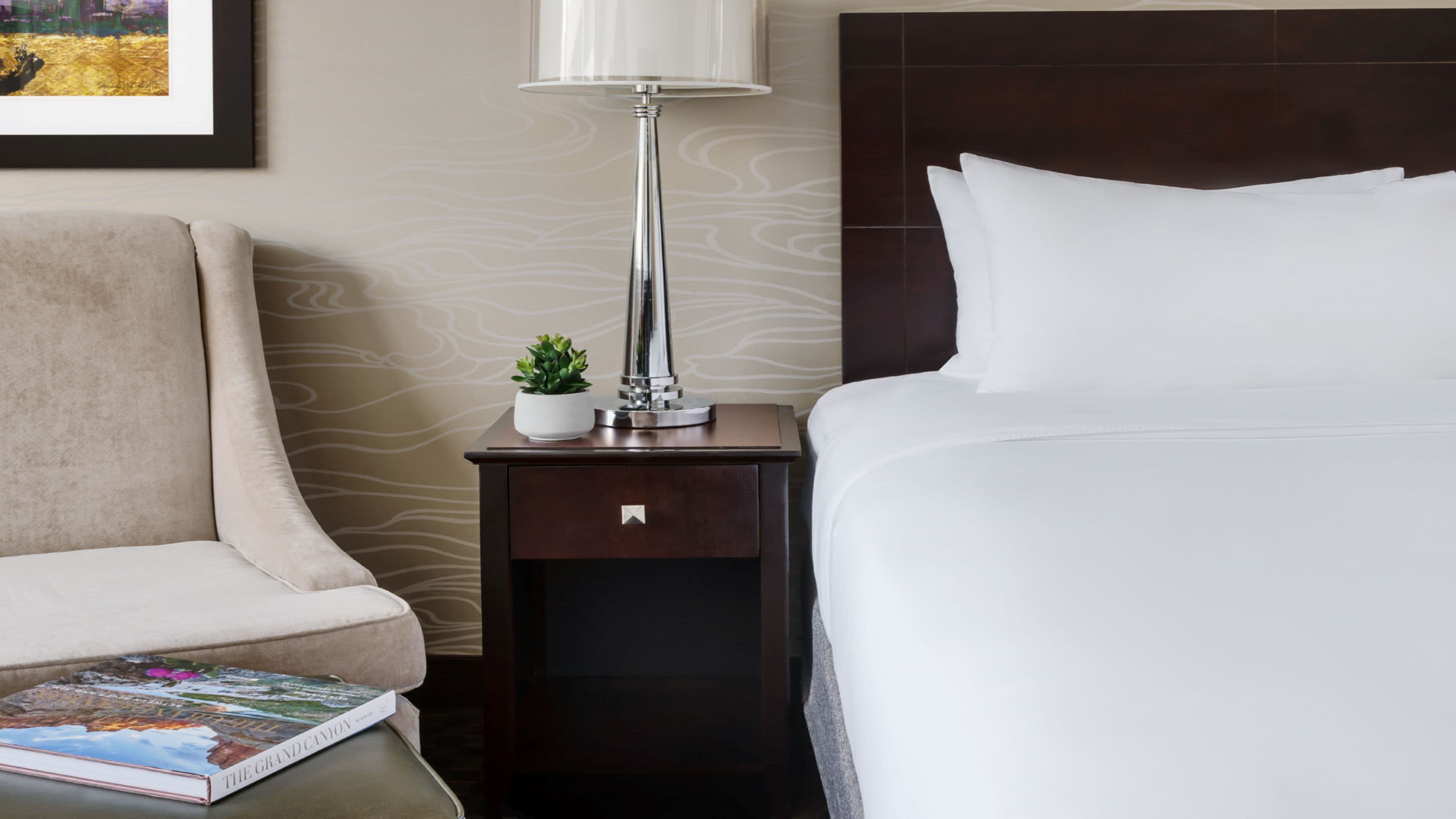 Crowne Plaza Phoenix Airport - PHX — 5