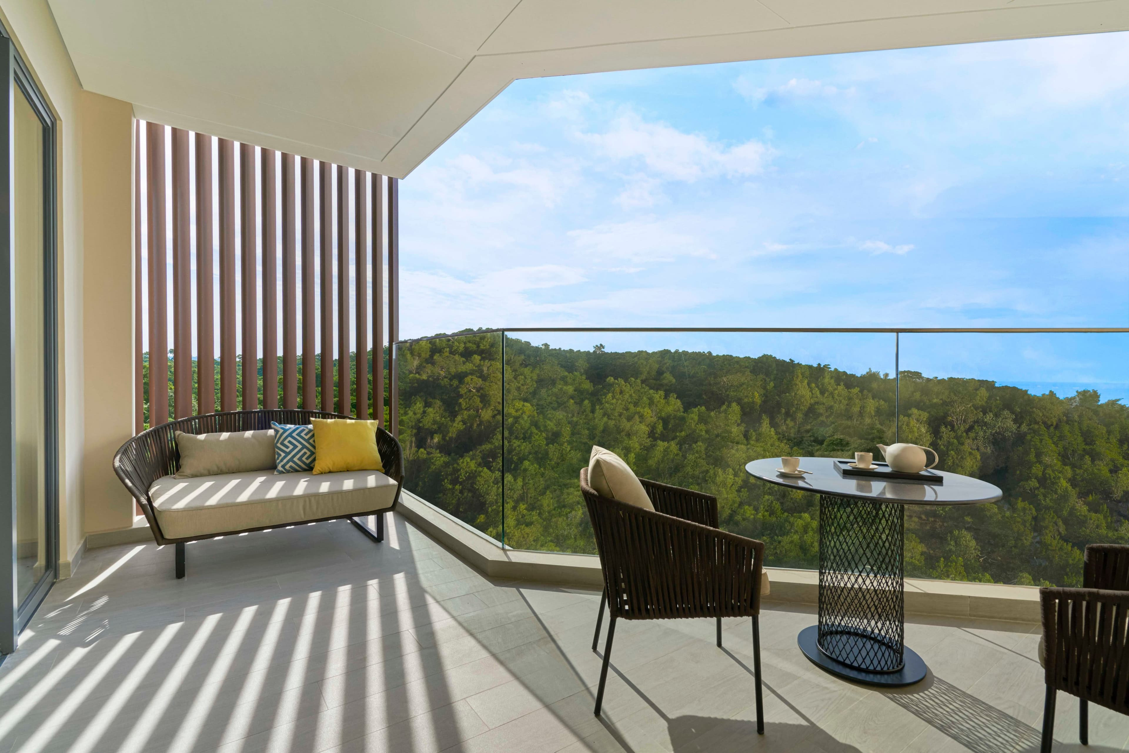 Crowne Plaza Phu Quoc Starbay - Image 3