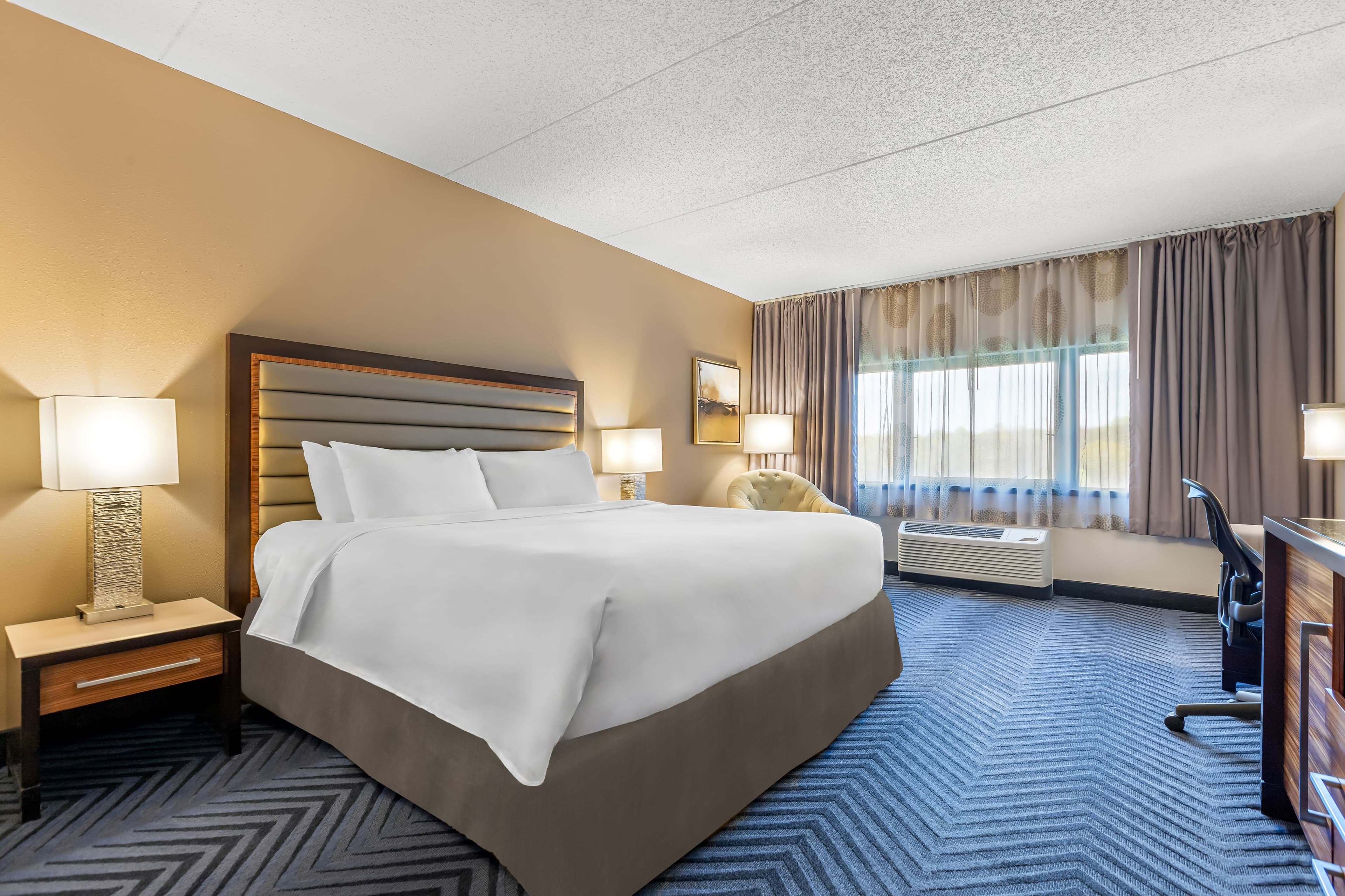 Crowne Plaza Princeton - Conference Center - Image 3