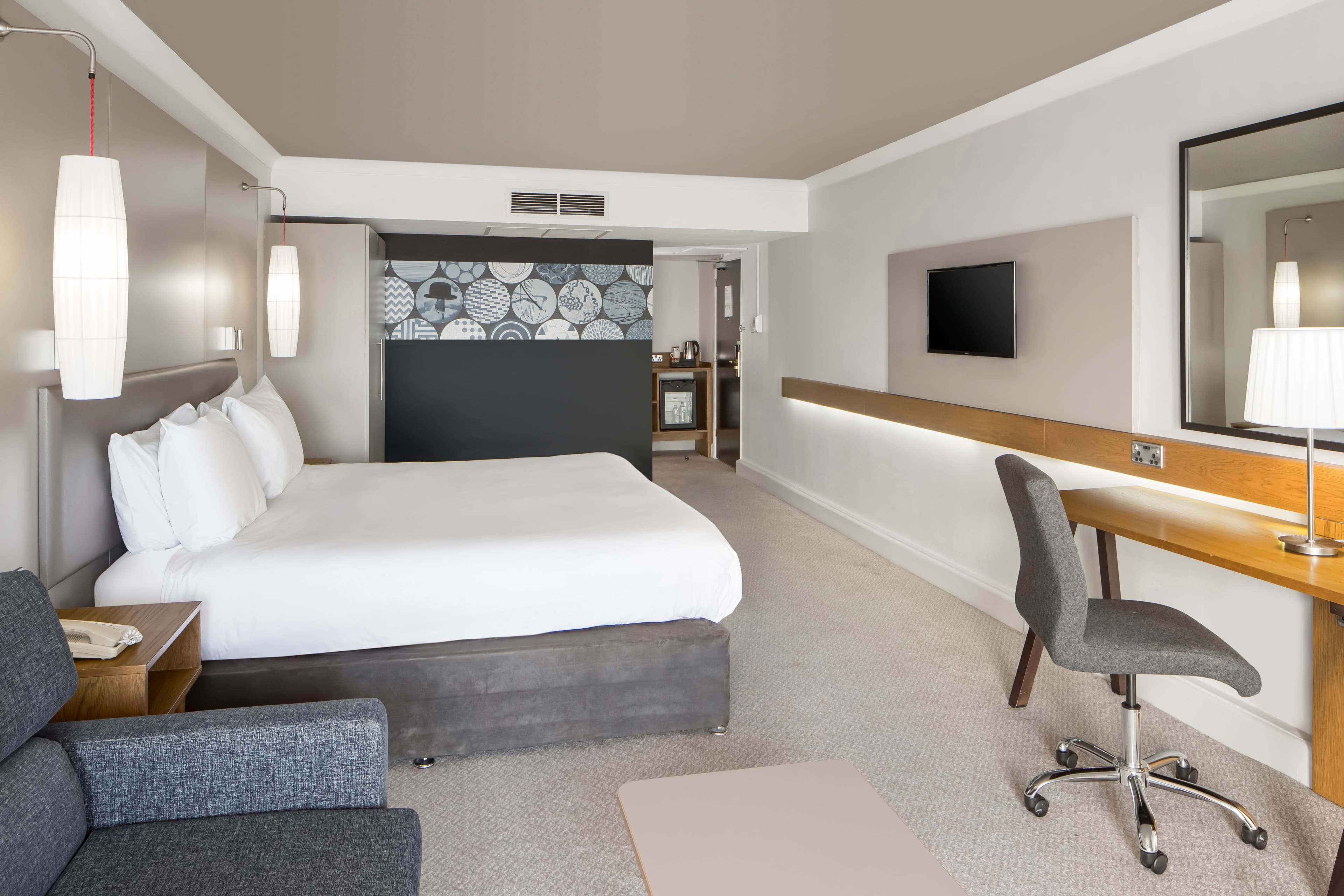 Crowne Plaza Plymouth - Image 5