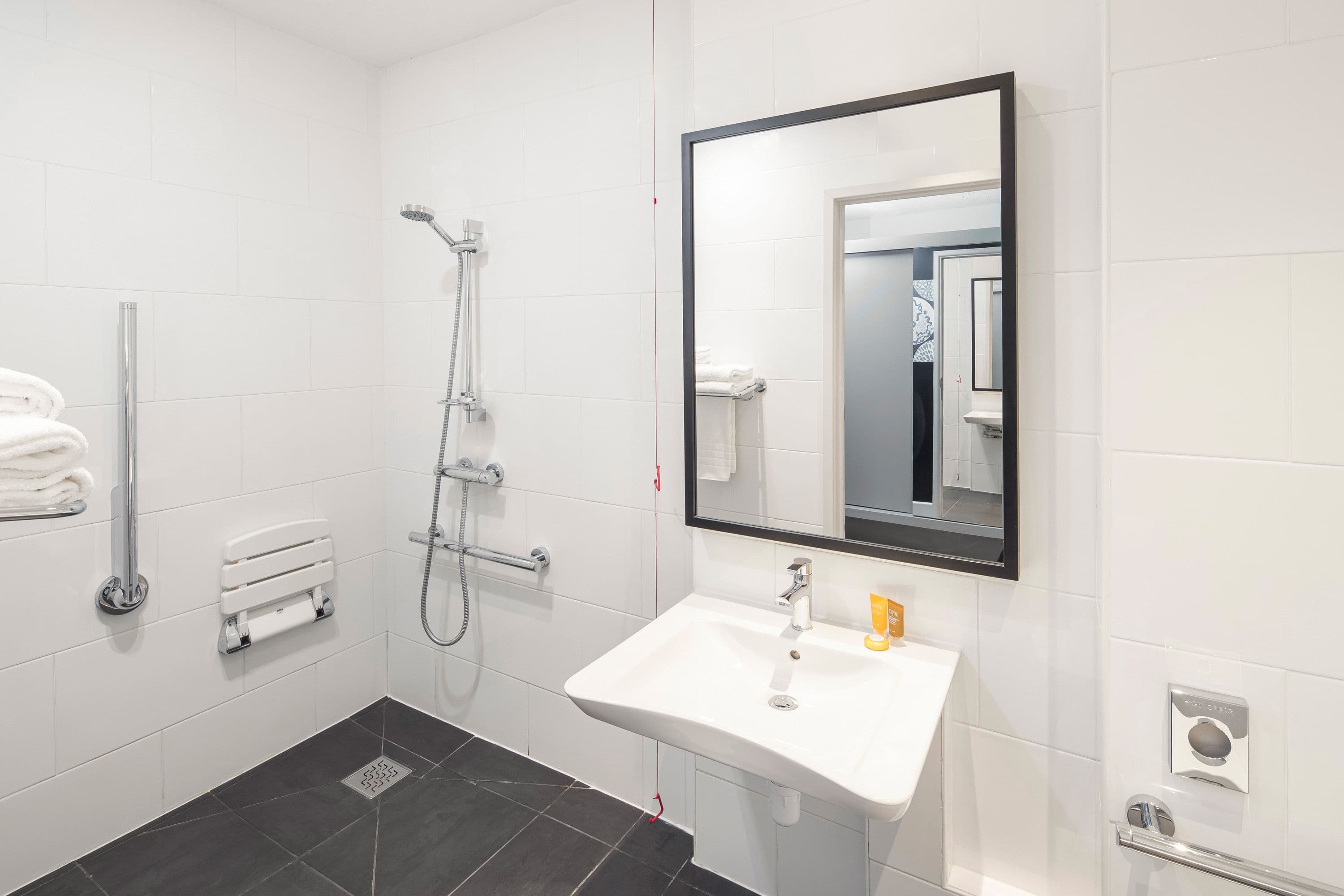 Crowne Plaza Plymouth — 11